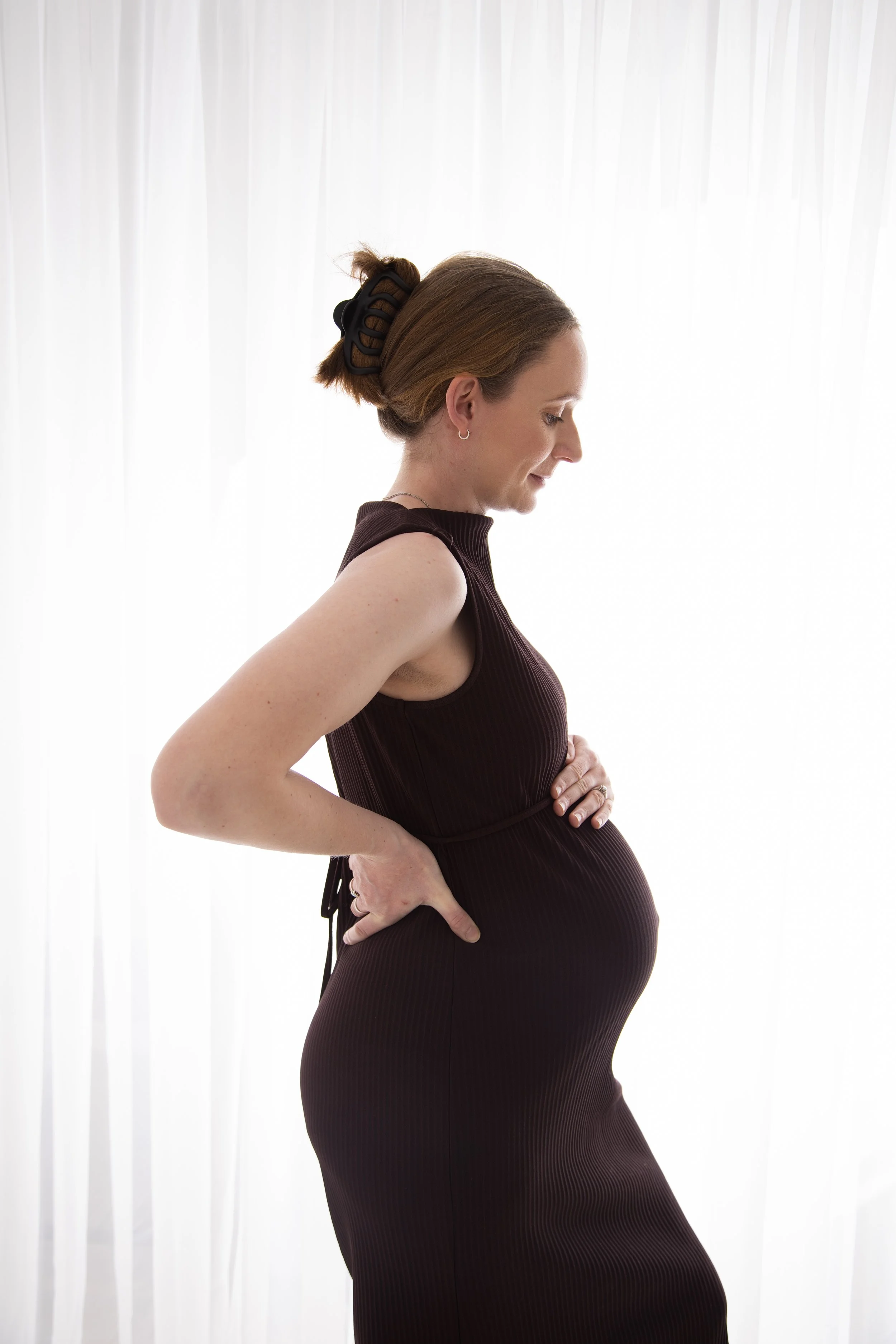 pregnant-lady-maternity-photoshoot-newcastle.jpg