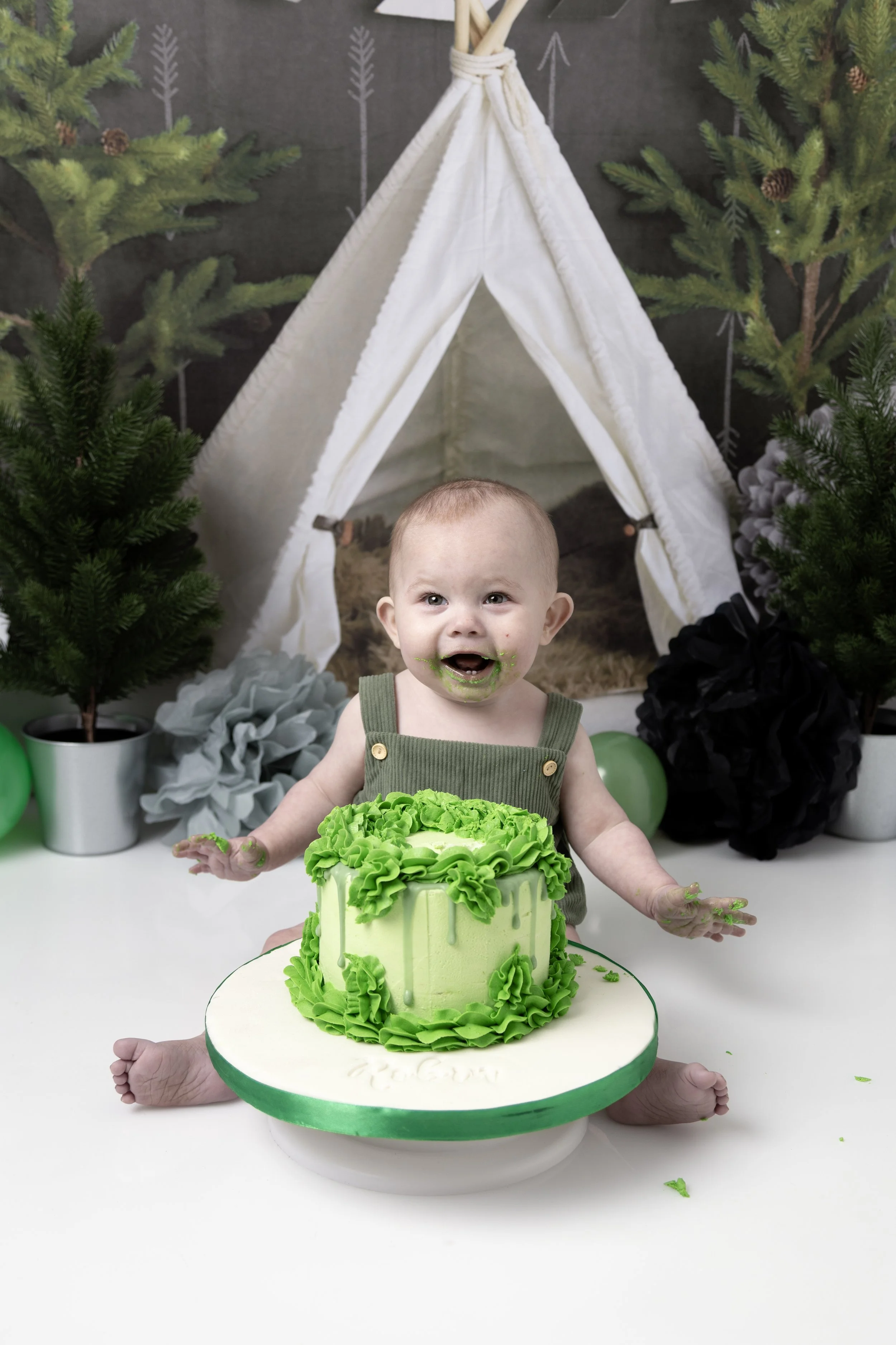 Robin Cake Smash_41.jpg