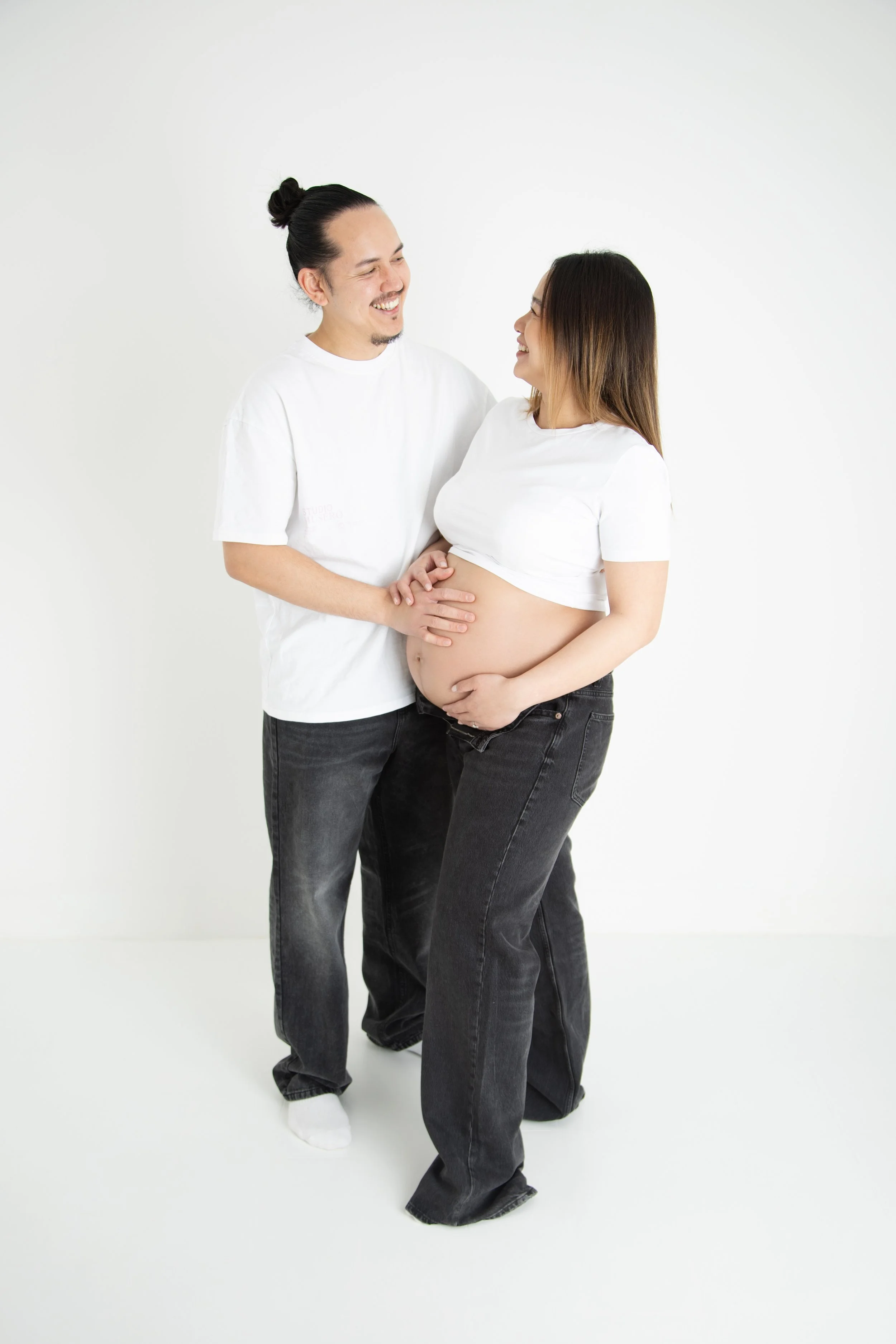 couple-maternity-photoshoot-newcastle.jpg