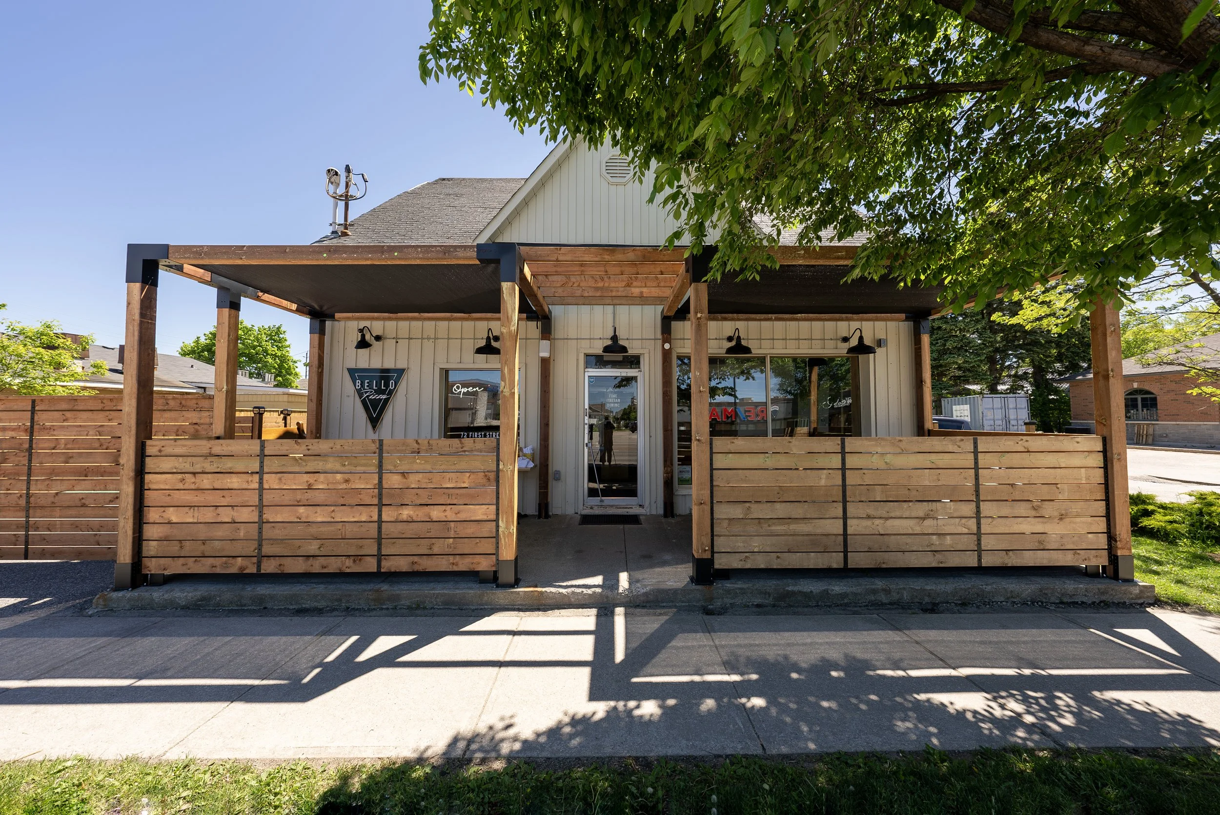 An image of the Cultural Center.