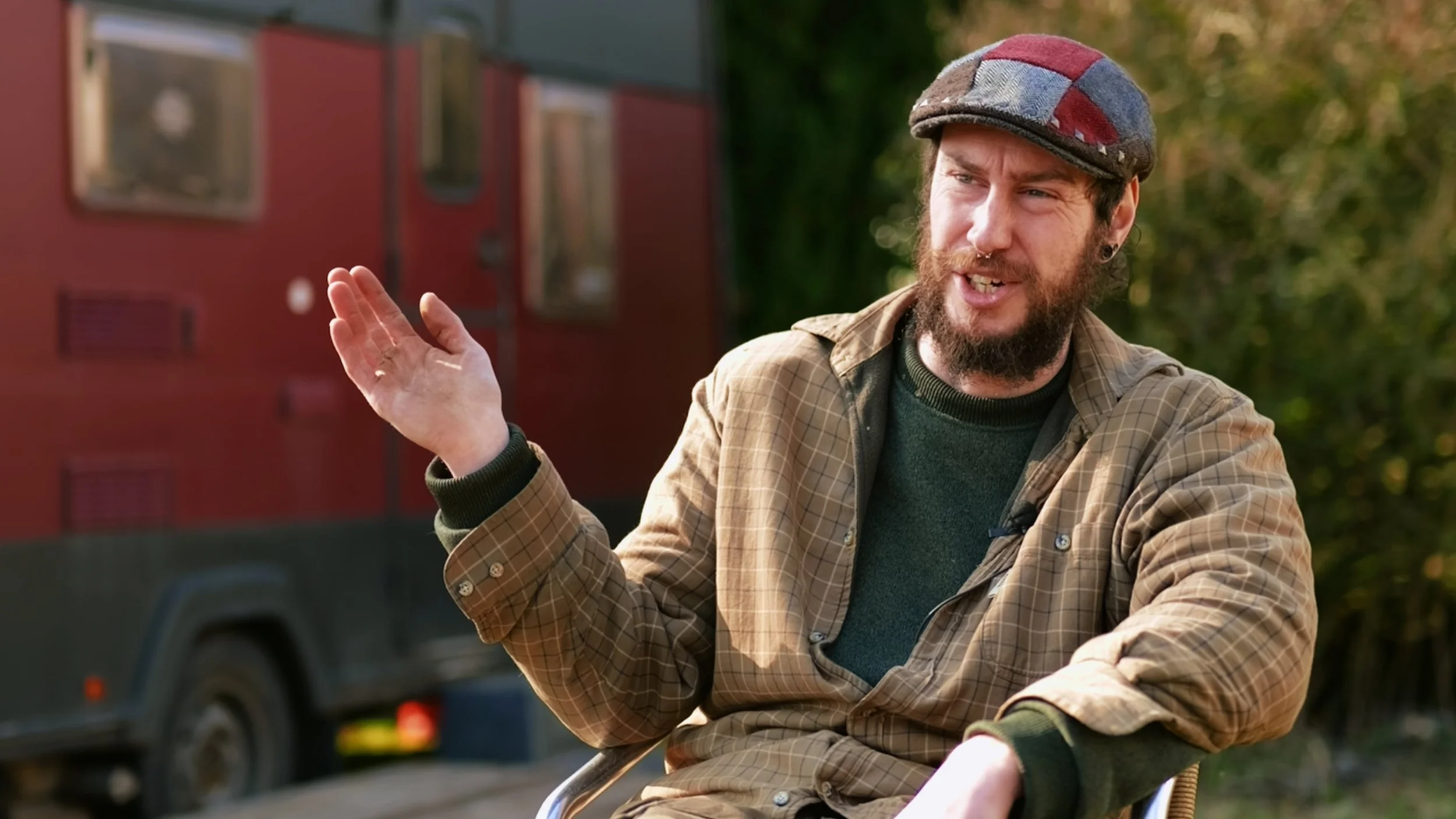 Still 2025-11-23 095519_8.1.22_8.1.2-min.jpg