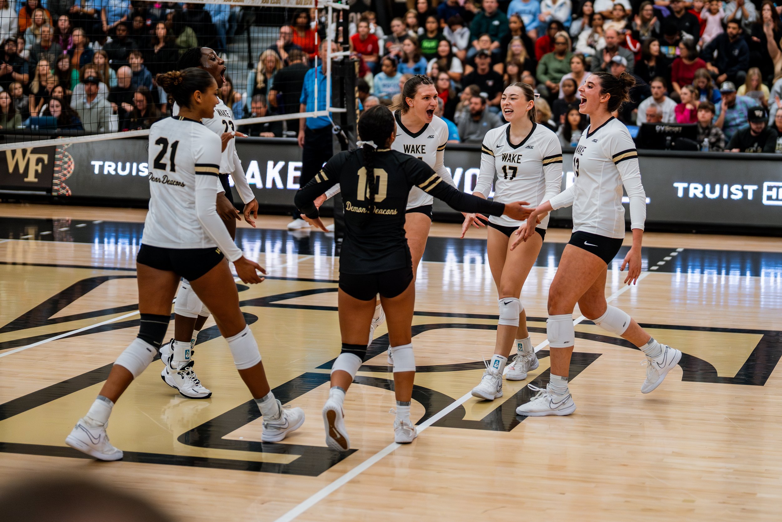 11102023_vb vs. UNC_ATS_26.jpg