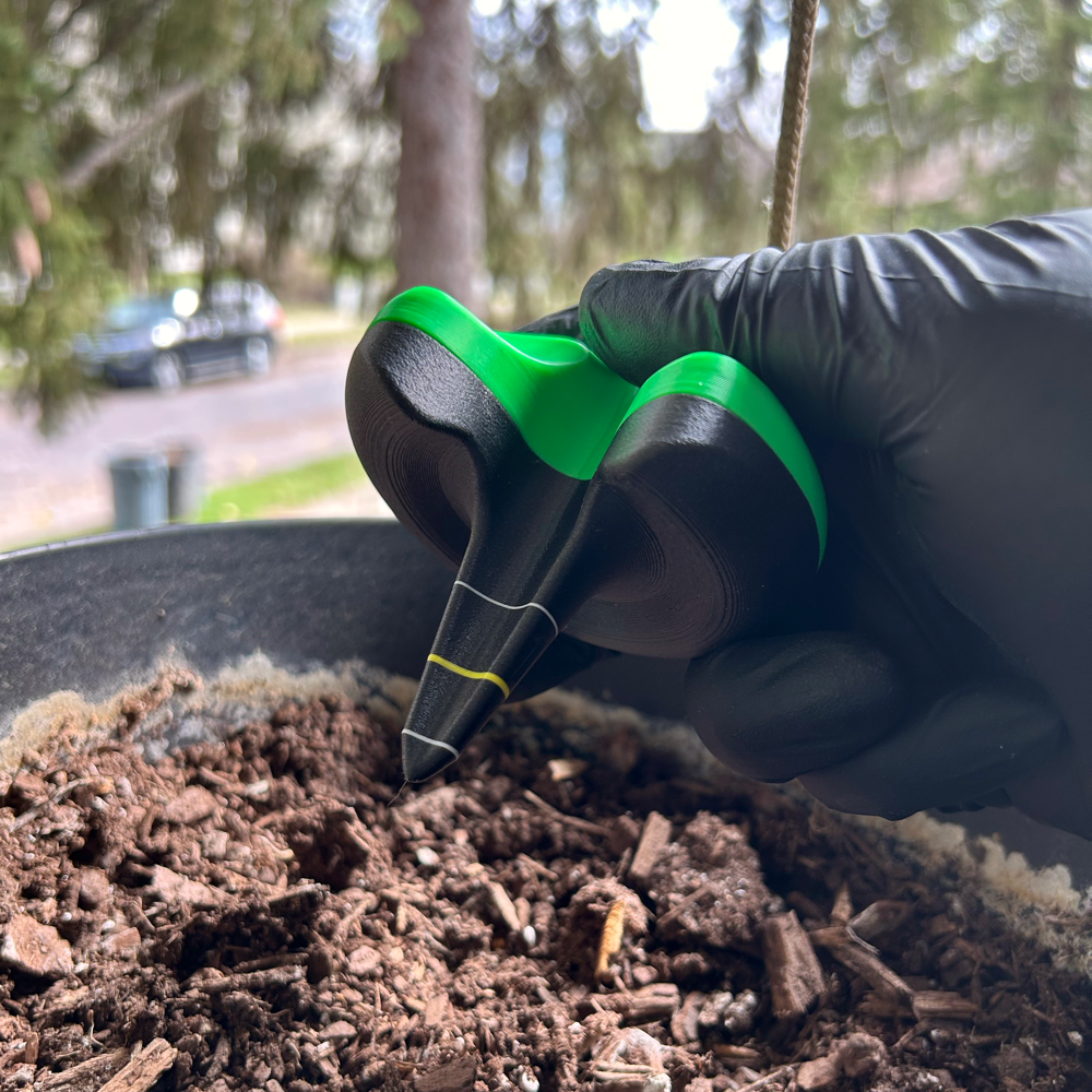 Side view of tool, demonstrating thumb hold