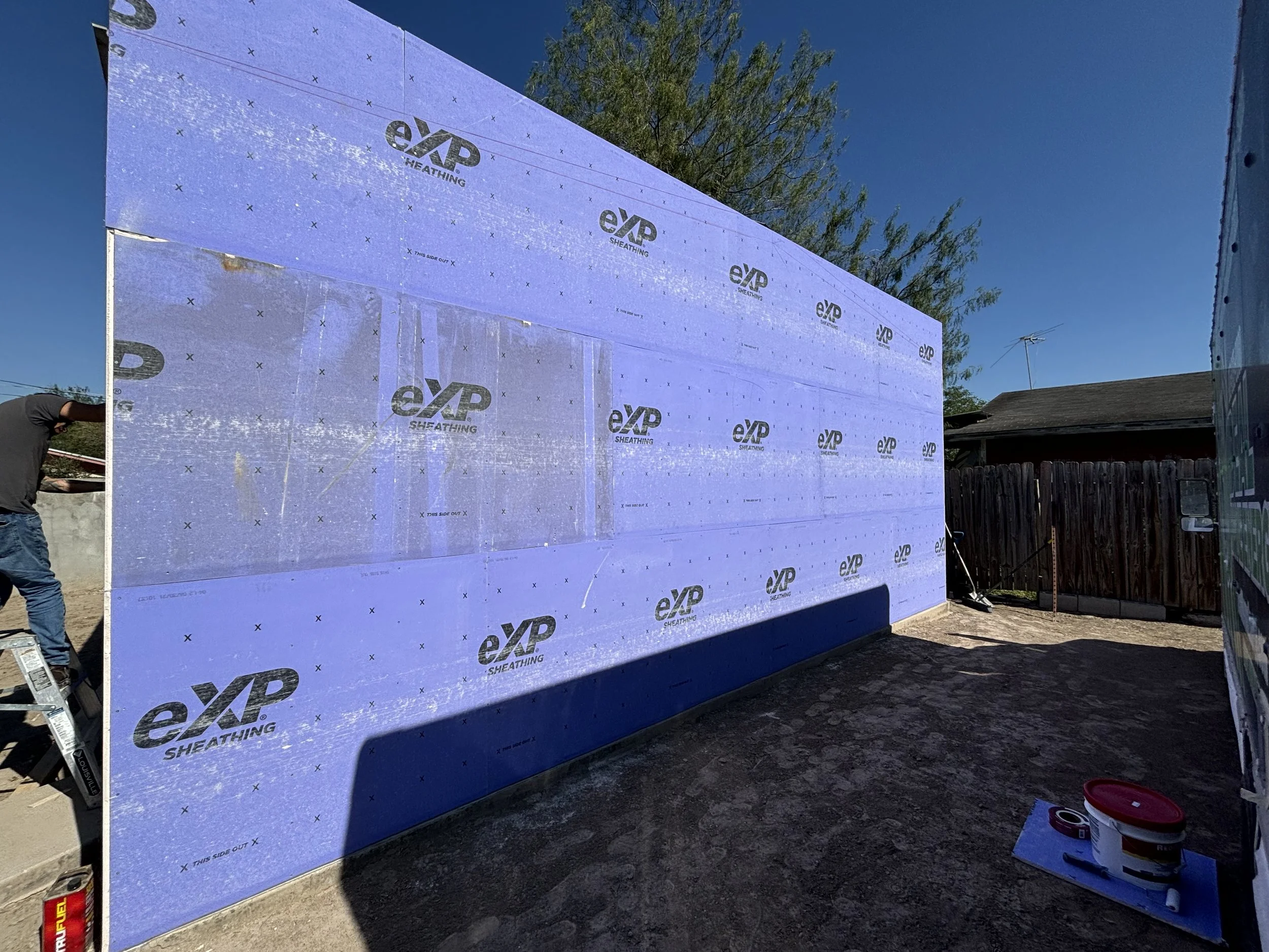 Oranssi project: passive house