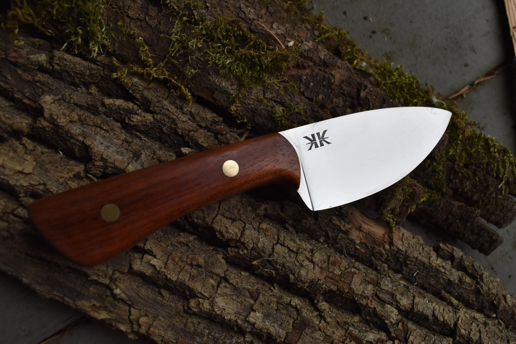 Another skinner. 80Crv2 and Bloodwood

#knifemaking #knifemaker #customknives #customknife #handmade #handmadeknives #huntingknife #skinningknife