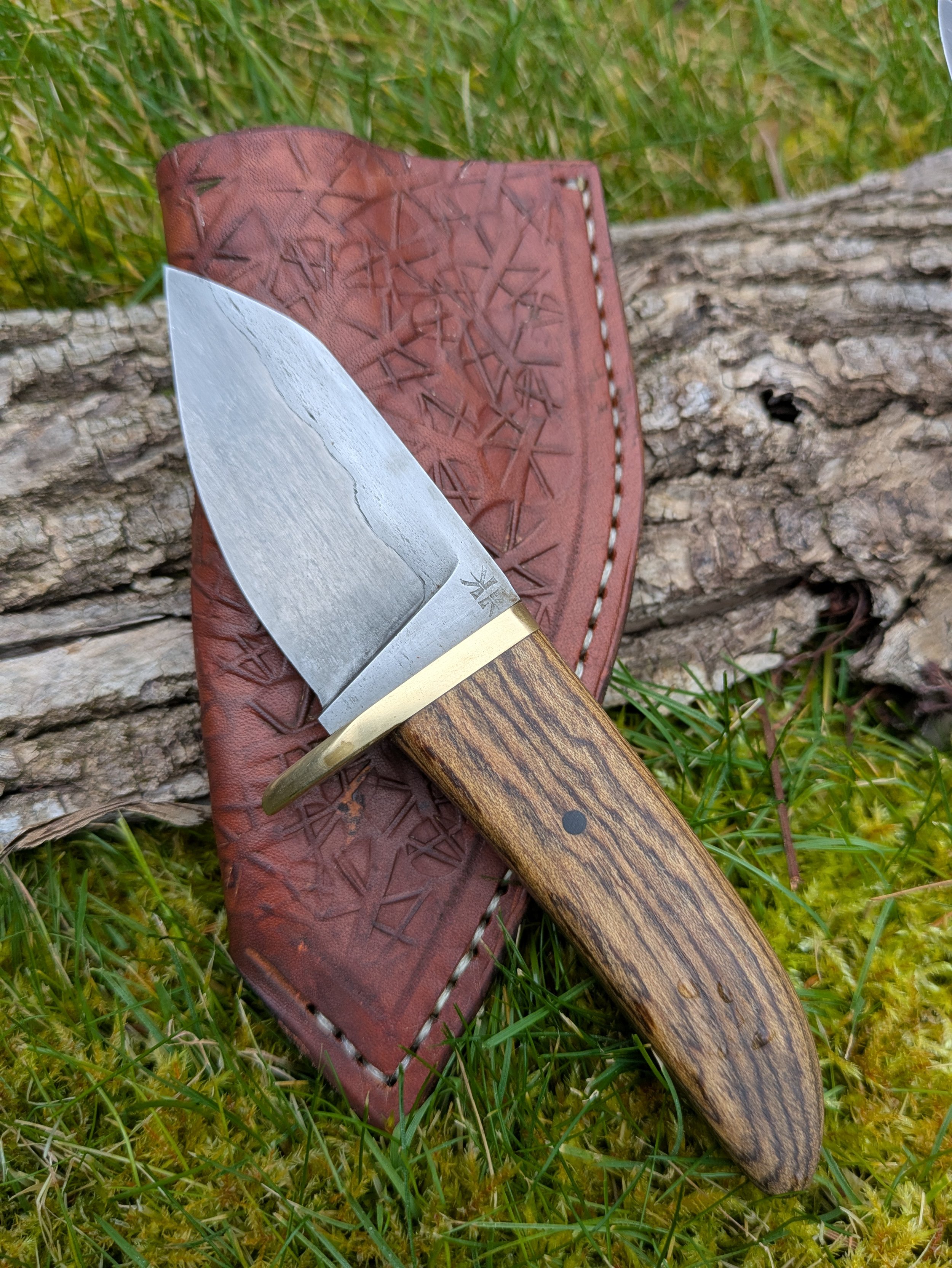 8670 + Mild Steel San Mai, Bocote and Brass