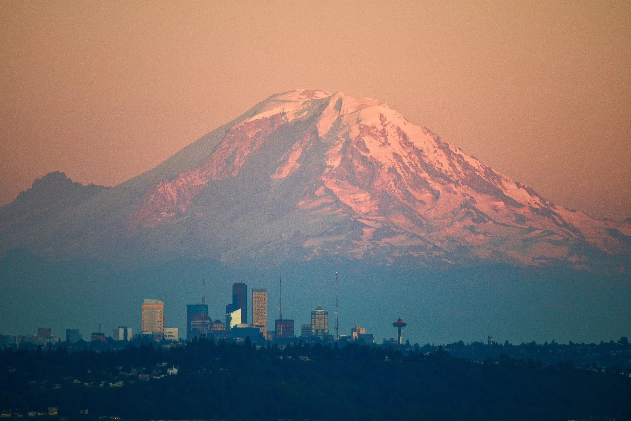 Tahoma Aglow