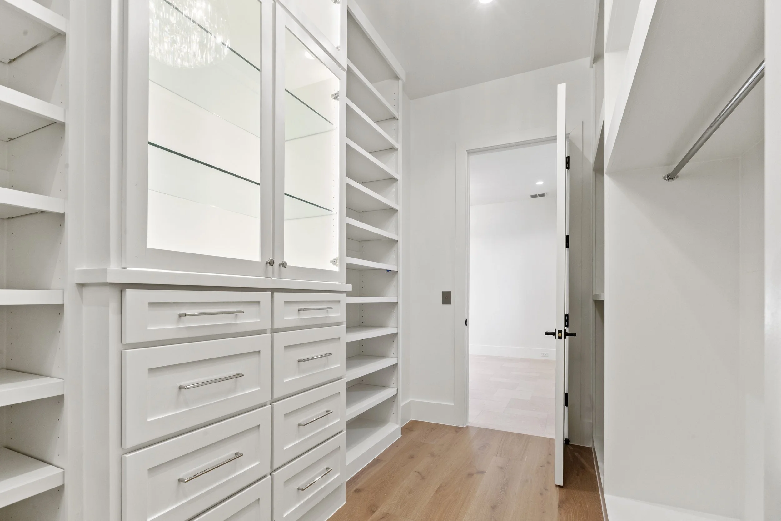 Hageee-Master-closet-1.jpg