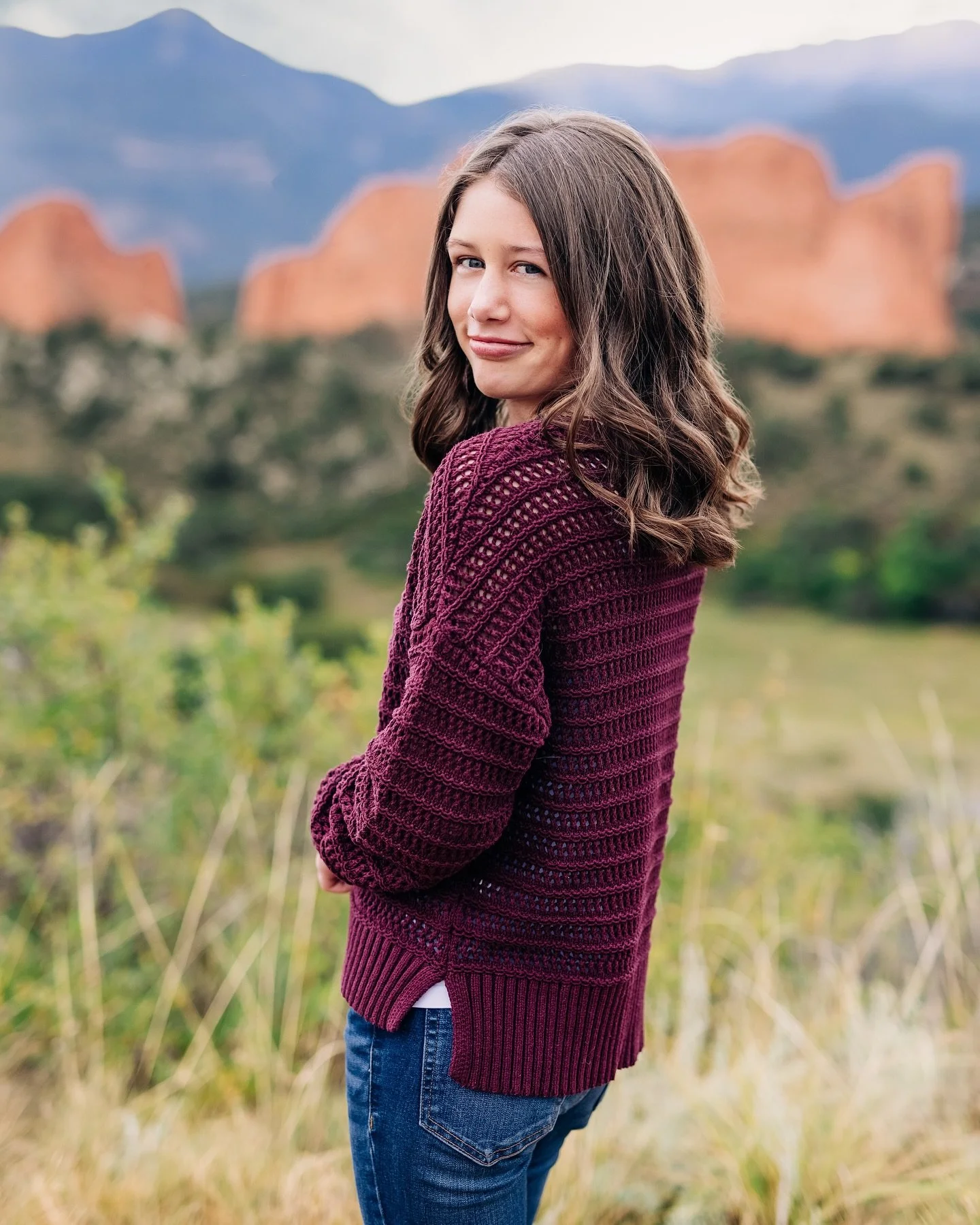 - 𝑨𝒗𝒂 -
✨𝟴𝘁𝗵 𝗚𝗿𝗮𝗱𝗲 𝗠𝗶𝗹𝗲𝘀𝘁𝗼𝗻𝗲 𝗠𝗼𝗺𝗲𝗻𝘁✨
Ava&rsquo;s portrait captures more than just a beautiful smile &mdash; it marks the end of middle school and the exciting road ahead into high school! 💫
8th grade is such a meaningful tr