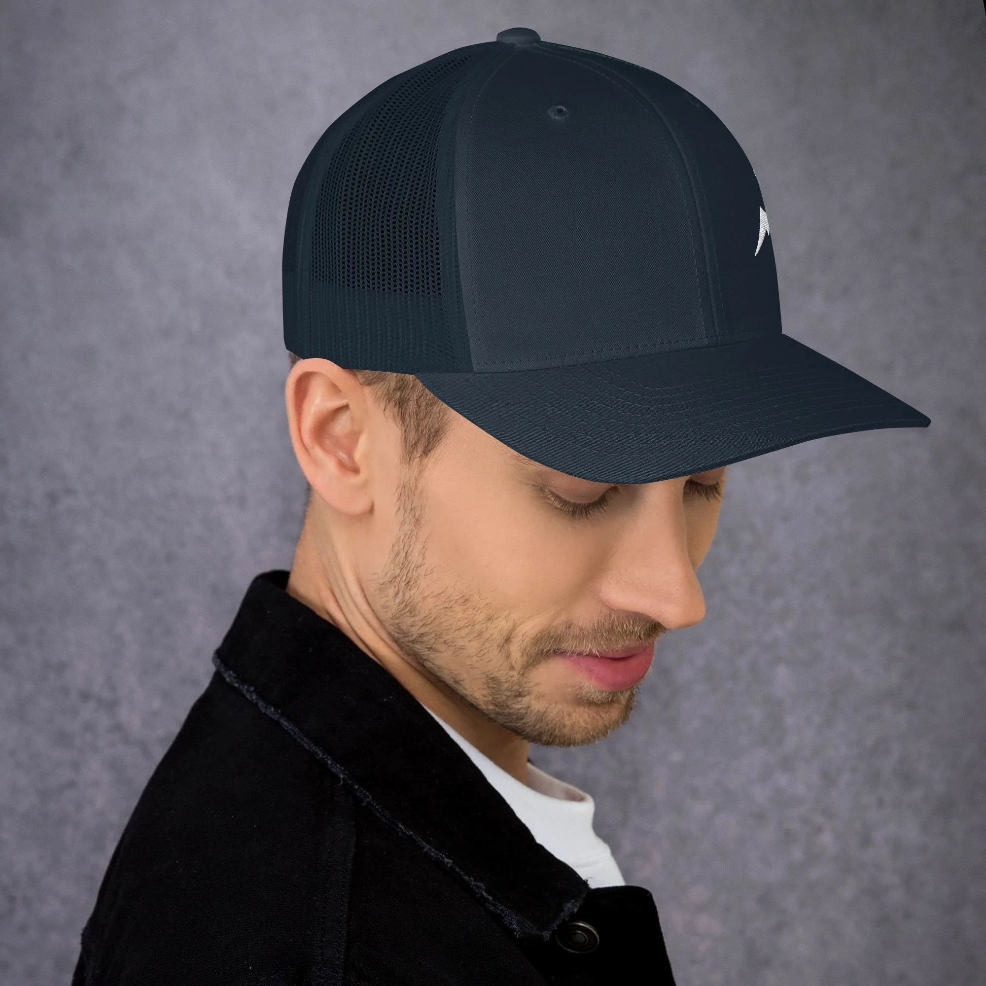 retro-trucker-hat-navy-right-681d46b32f357.jpg