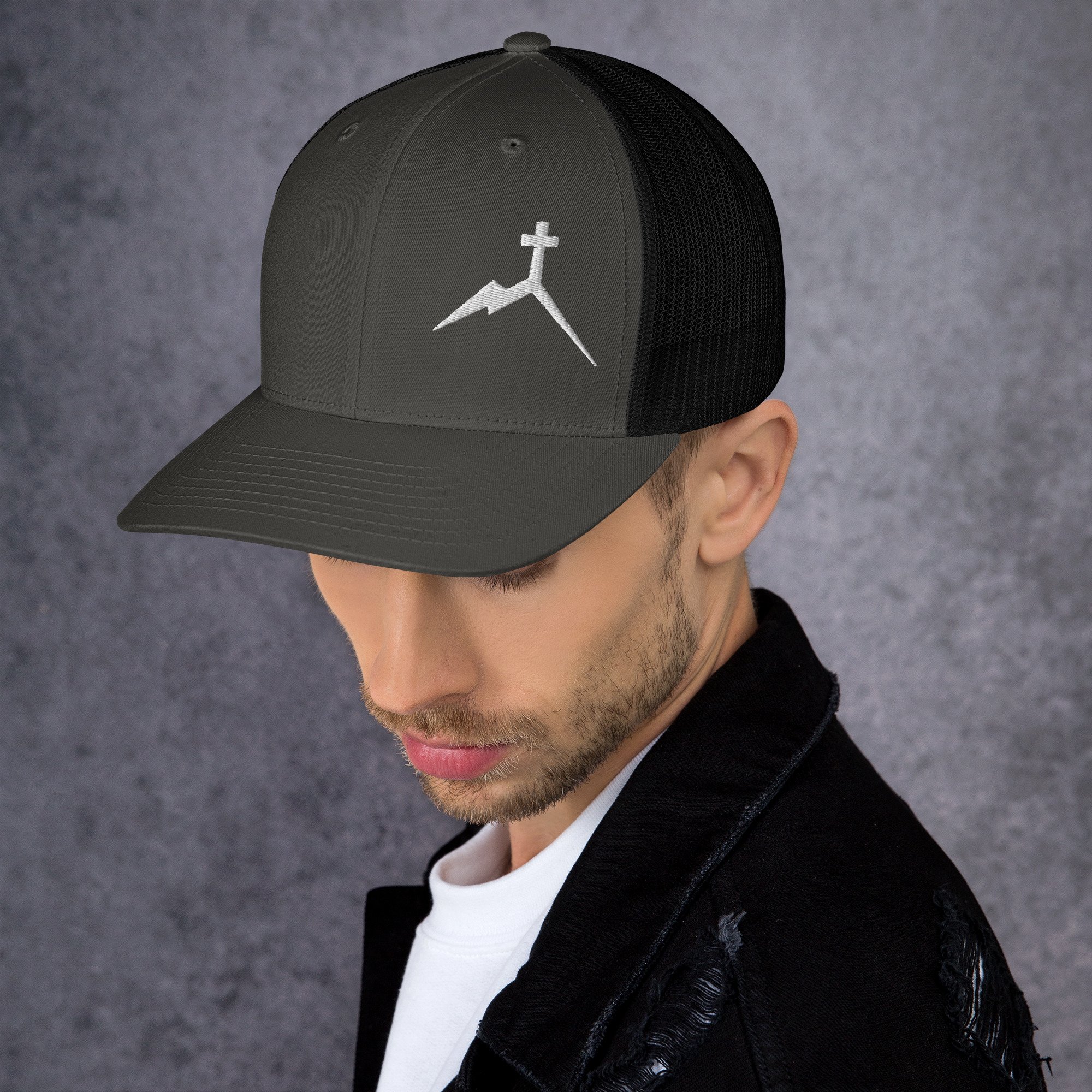 retro-trucker-hat-charcoal-black-left-681d46b330171.jpg