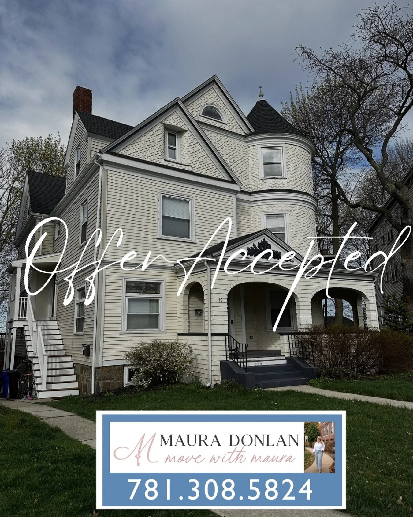 Very excited for my buyer client to lock this one in. She bought a condo with me a few years back and now we are adding another to her portfolio! 

She came to me with the idea of wanting to get a second property a couple months back. So we sat down 