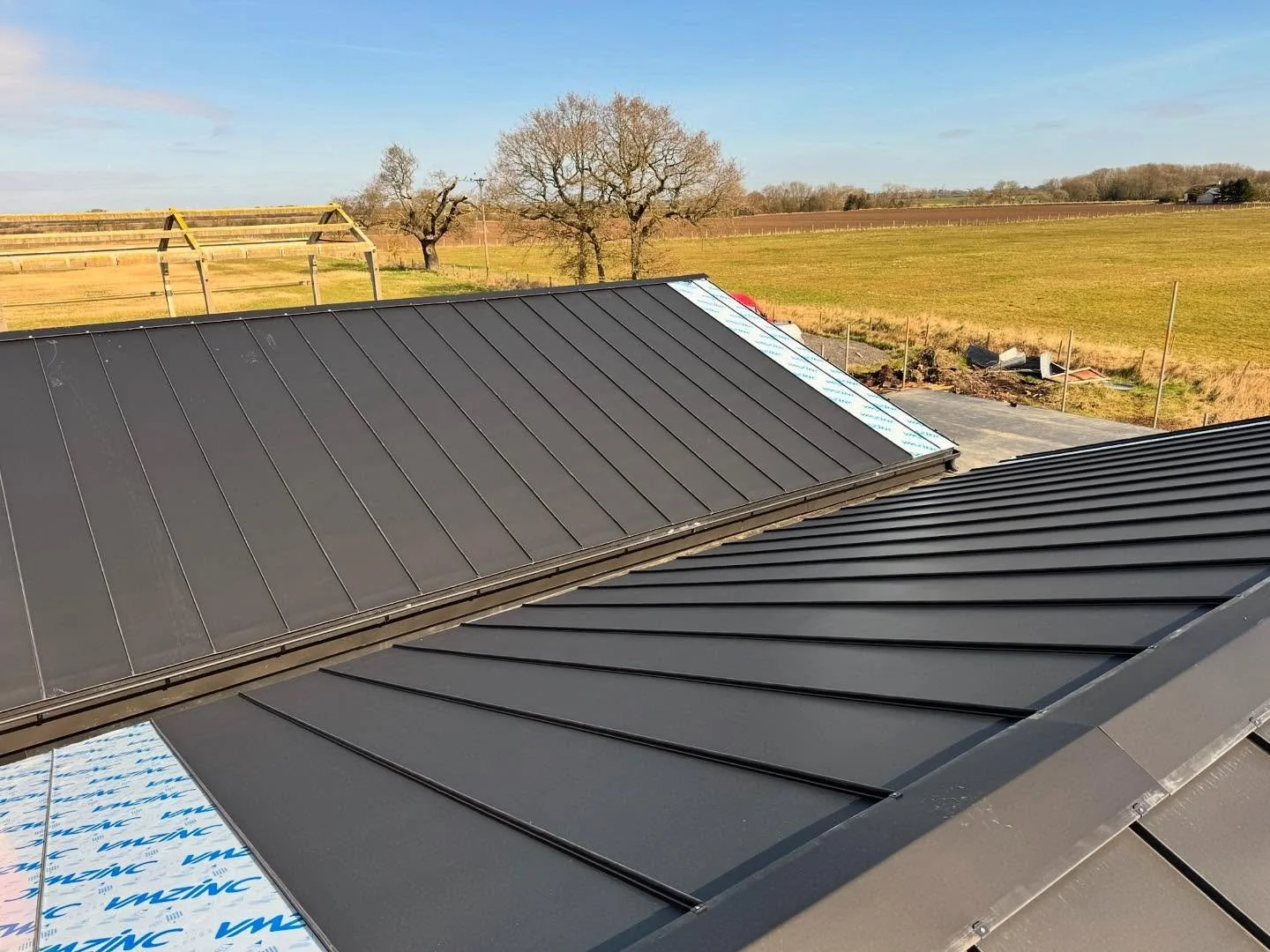 Another piece of our work! 

#seamroofing 
#architecturalmetalroofing
 @seamroofingltd