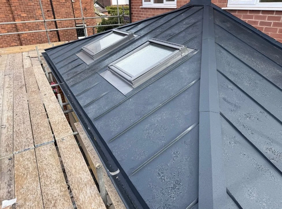 ✅ Project Complete!

We&rsquo;re proud to have successfully completed this beautiful seam roofing installation in Nottingham today, using high-quality Prefa materials.

This sleek, modern finish not only enhances the property&rsquo;s appearance but a