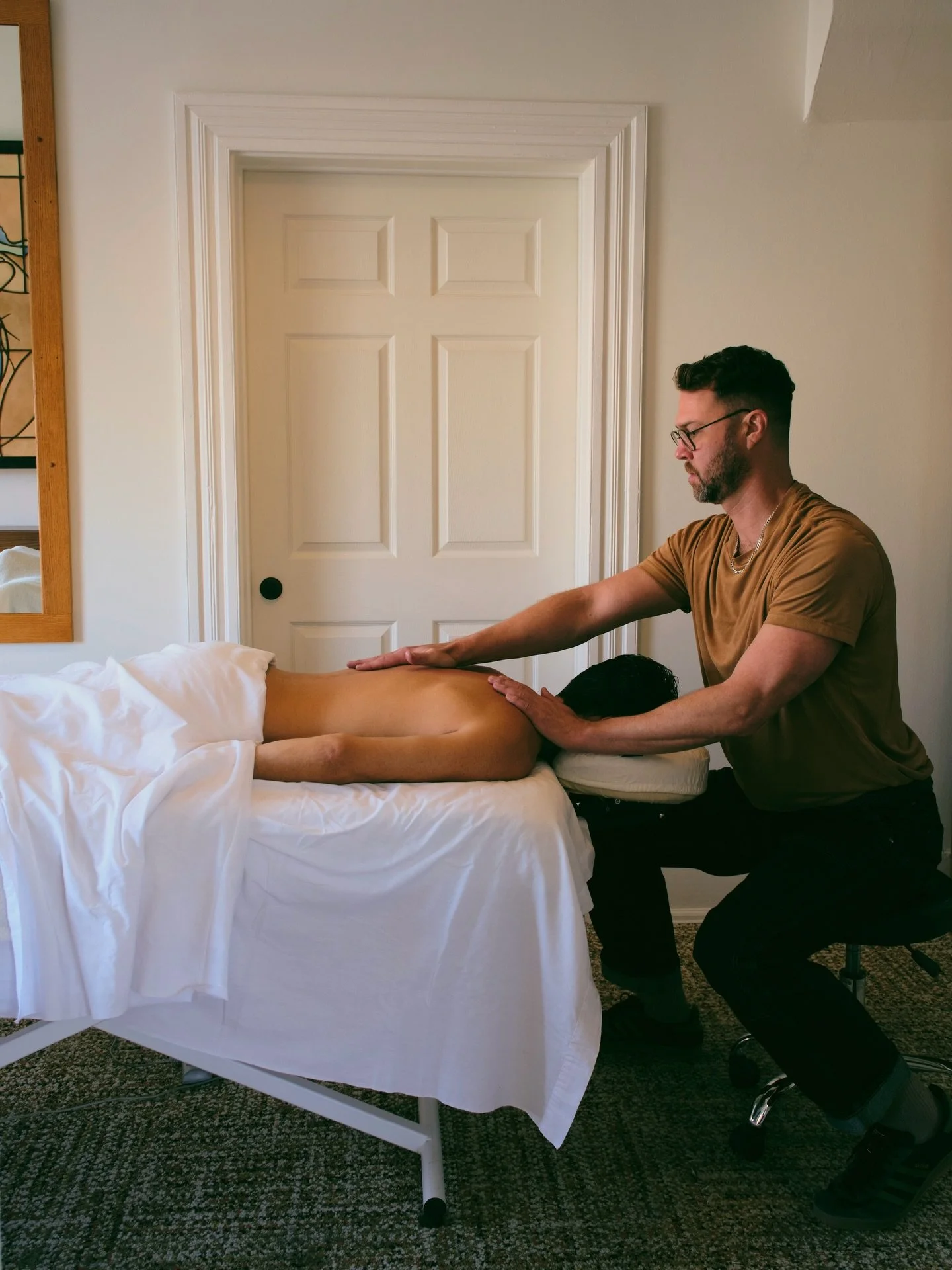 James is one of our massage therapists here at Jardin, offering thoughtful, intuitive bodywork that supports deep rest and nervous system regulation. His sessions are grounded, attentive, and guided by what your body needs in the moment. 

#portlandw