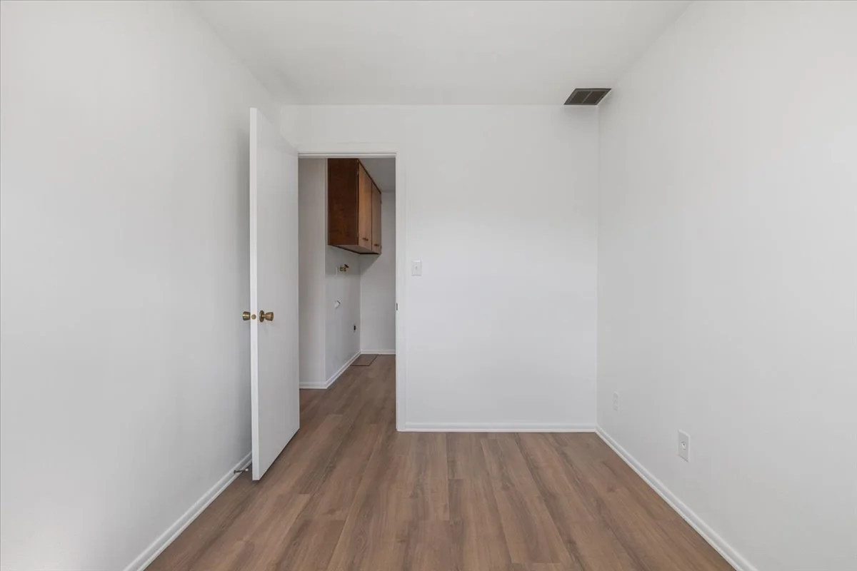 29-Bedroom 3.jpg