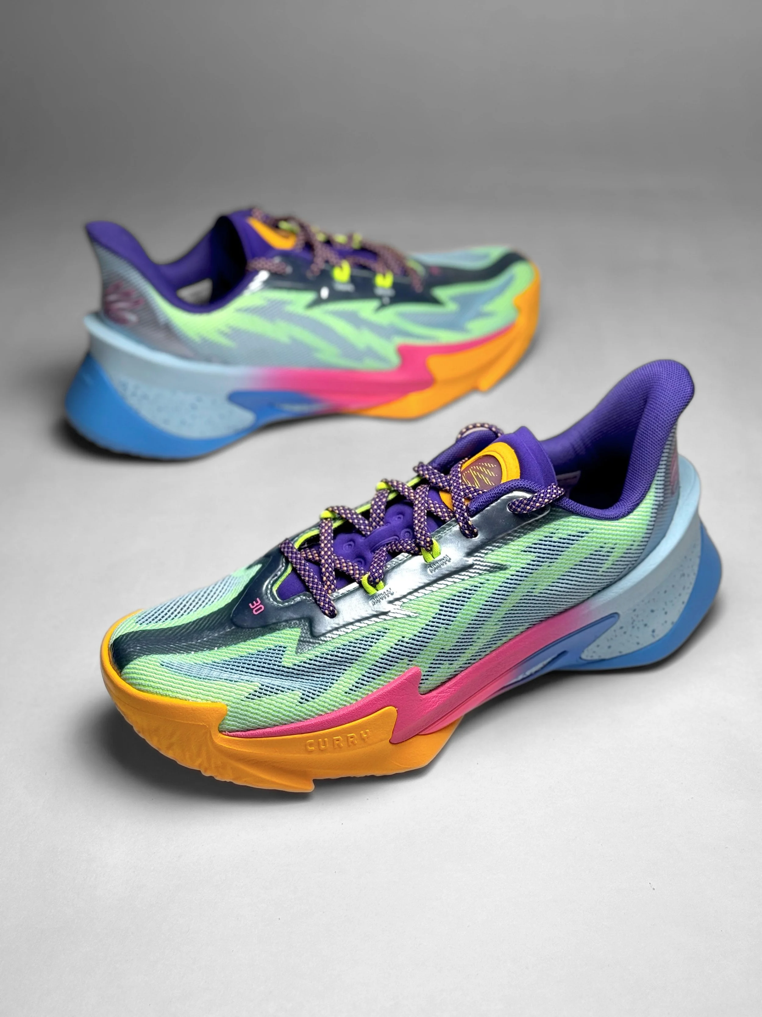 CURRY BRAND SERIES 7 ‘COTTON CANDY’