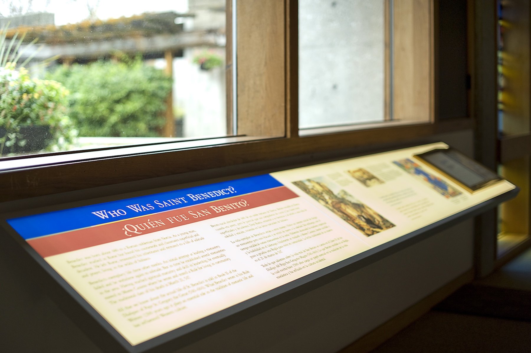  There is a possibility for the visitor to read some lines from the Rule of St. Benedict chosen by the monks of the community. 