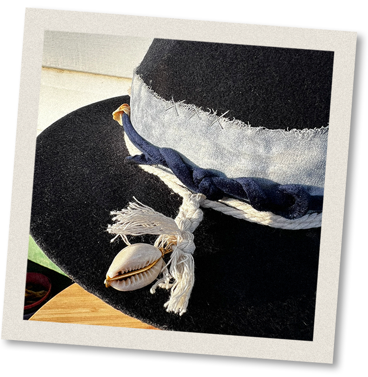 Seashell - Your HAT_er