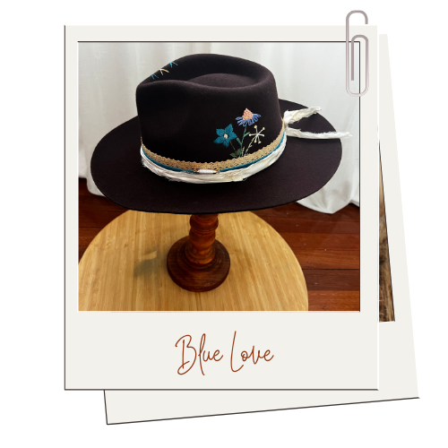 UPSTYLE -  Wool Hat with embroidered flowers, silk and lace hatbands