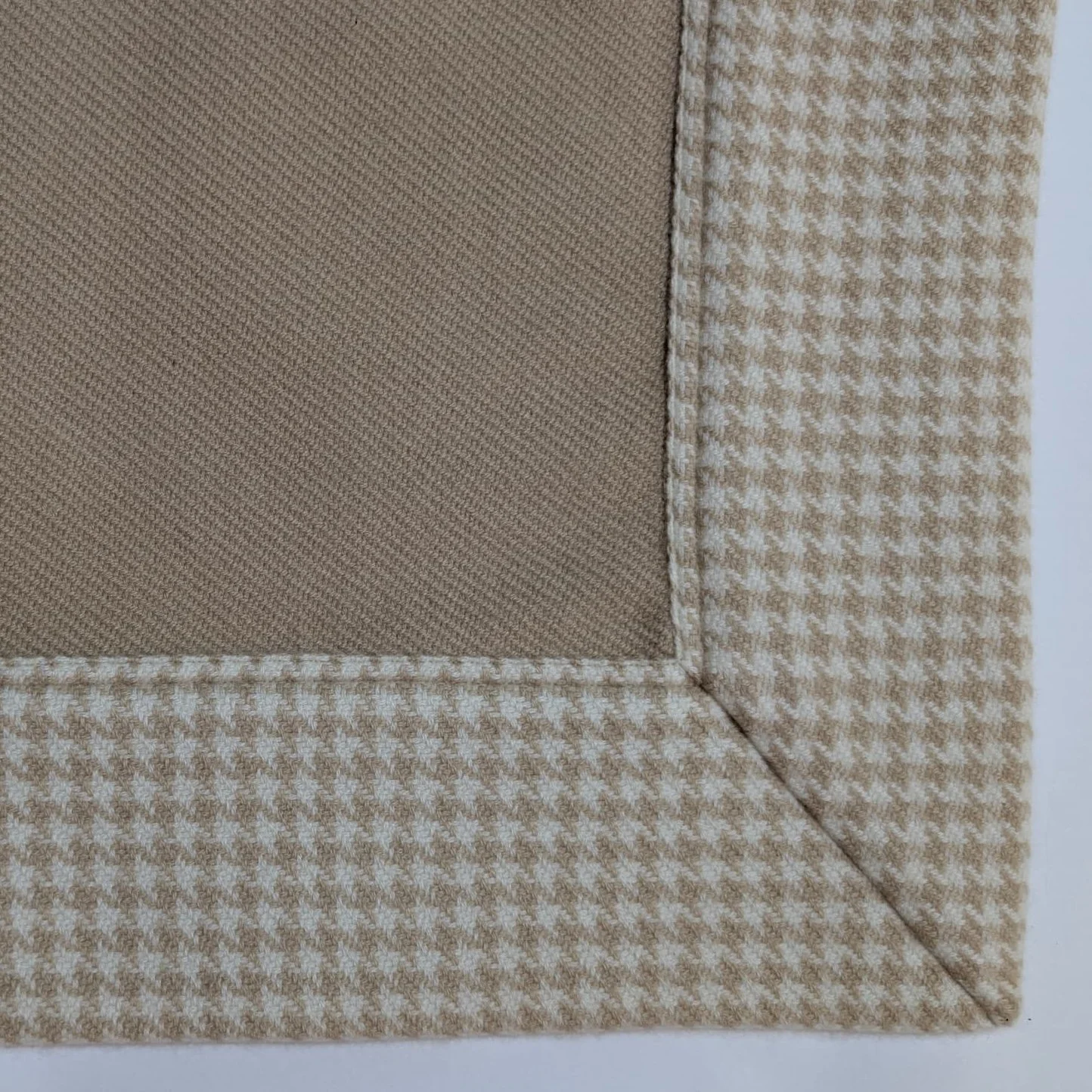 Houndstooth Border