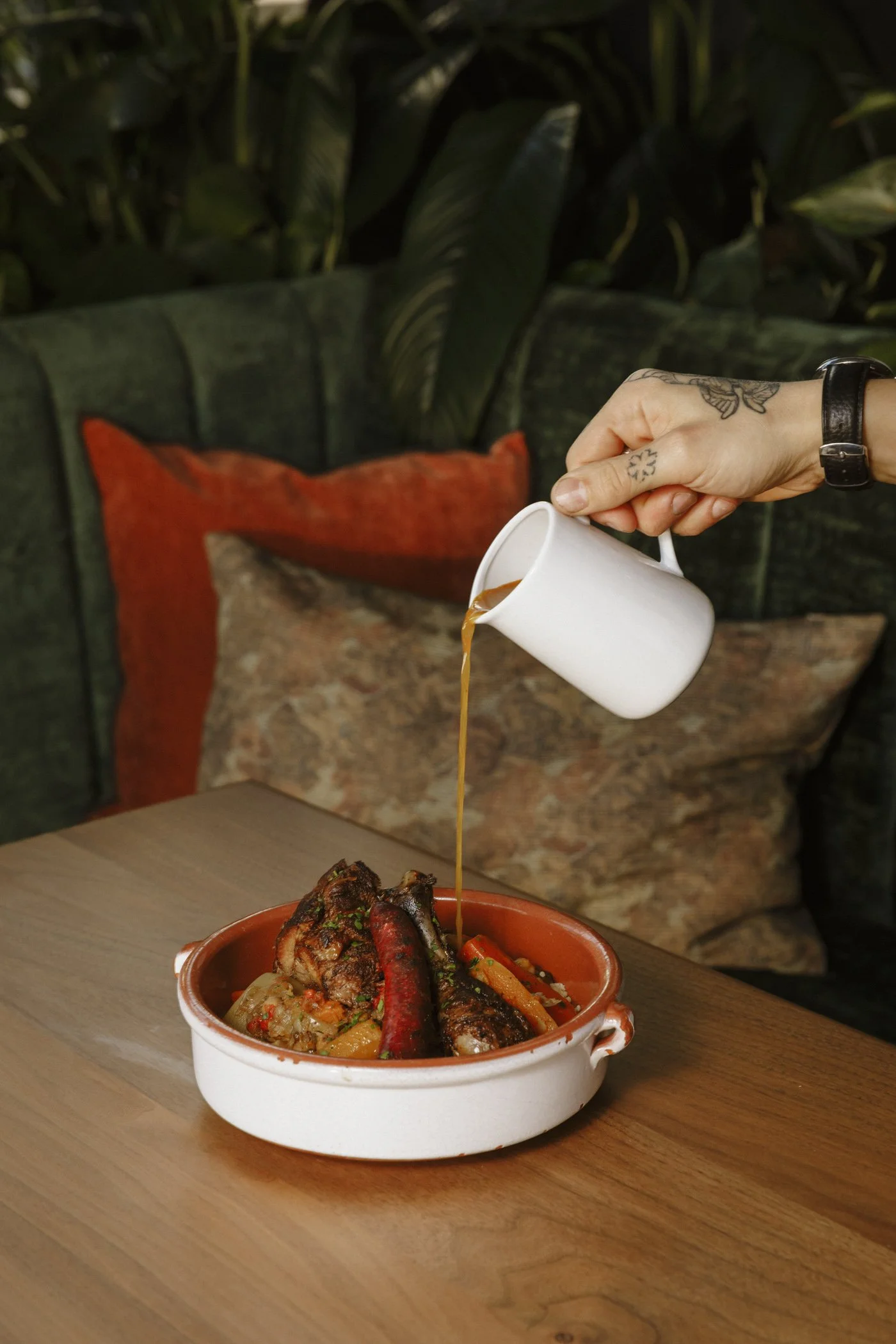 Photo du couscous chez zinqué Paris, restaurant franco-californien.