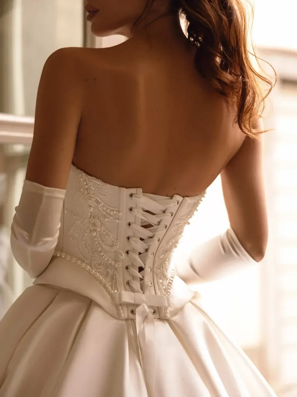 princess catherines wedding dress This Royal Wedding Dress Cost More Than Kate Middleton's