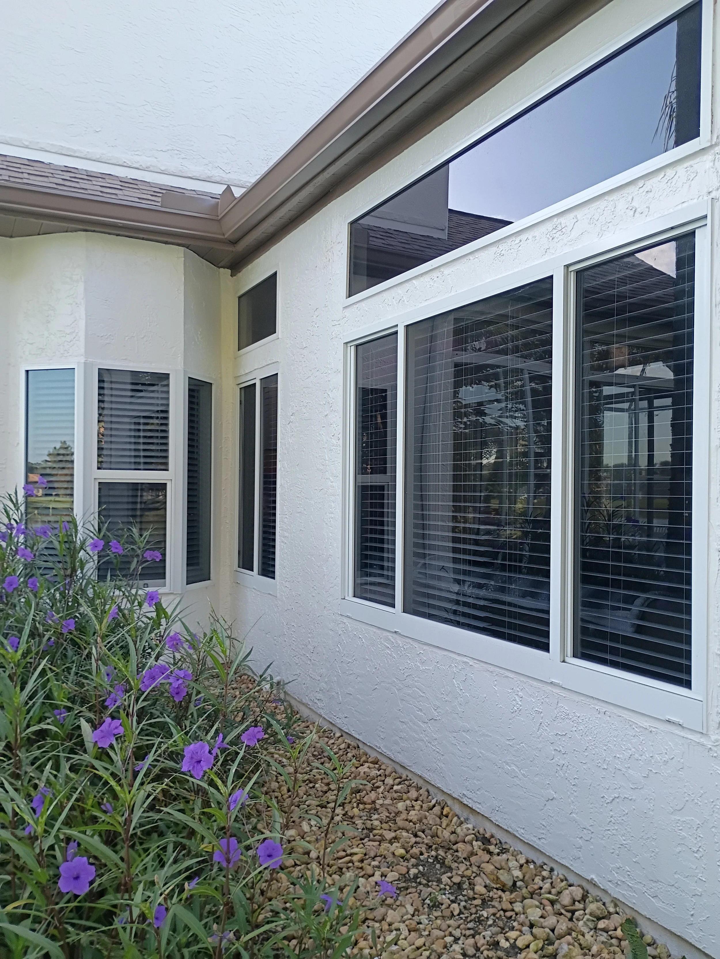 Picture Widow Horiztonal Roller