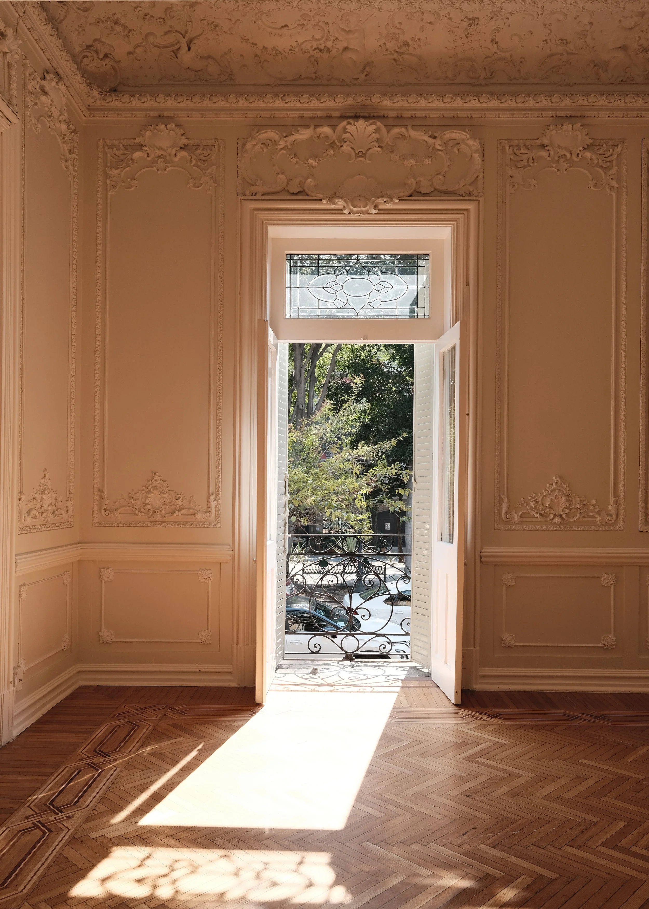 2 Georgina Pounds Art Guides World Mexico.jpg