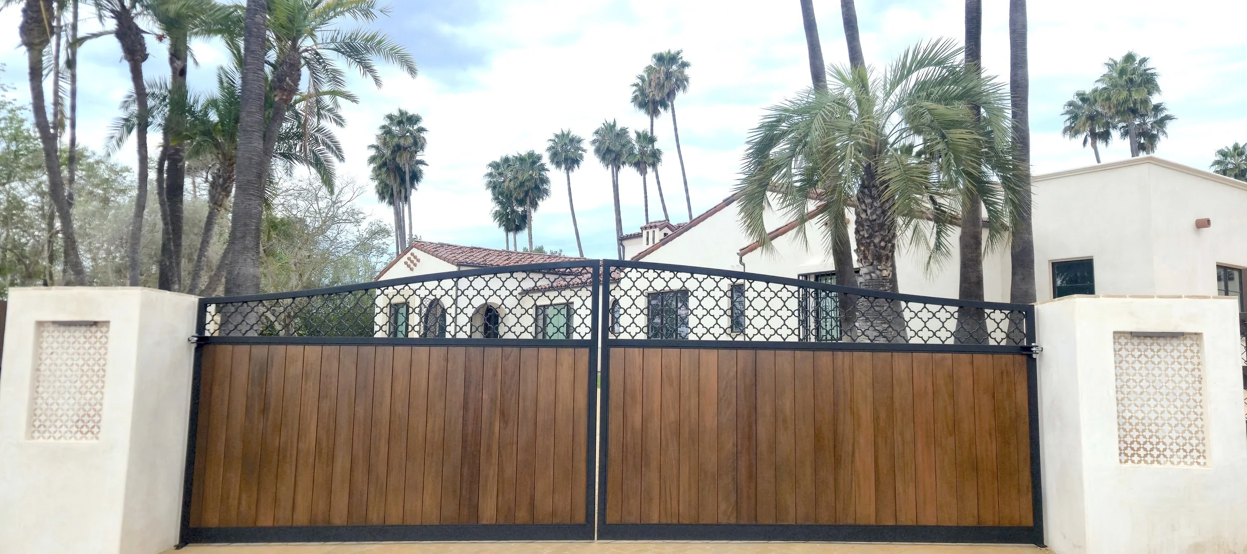 What to Know Before Installing a Driveway Gate in San Diego