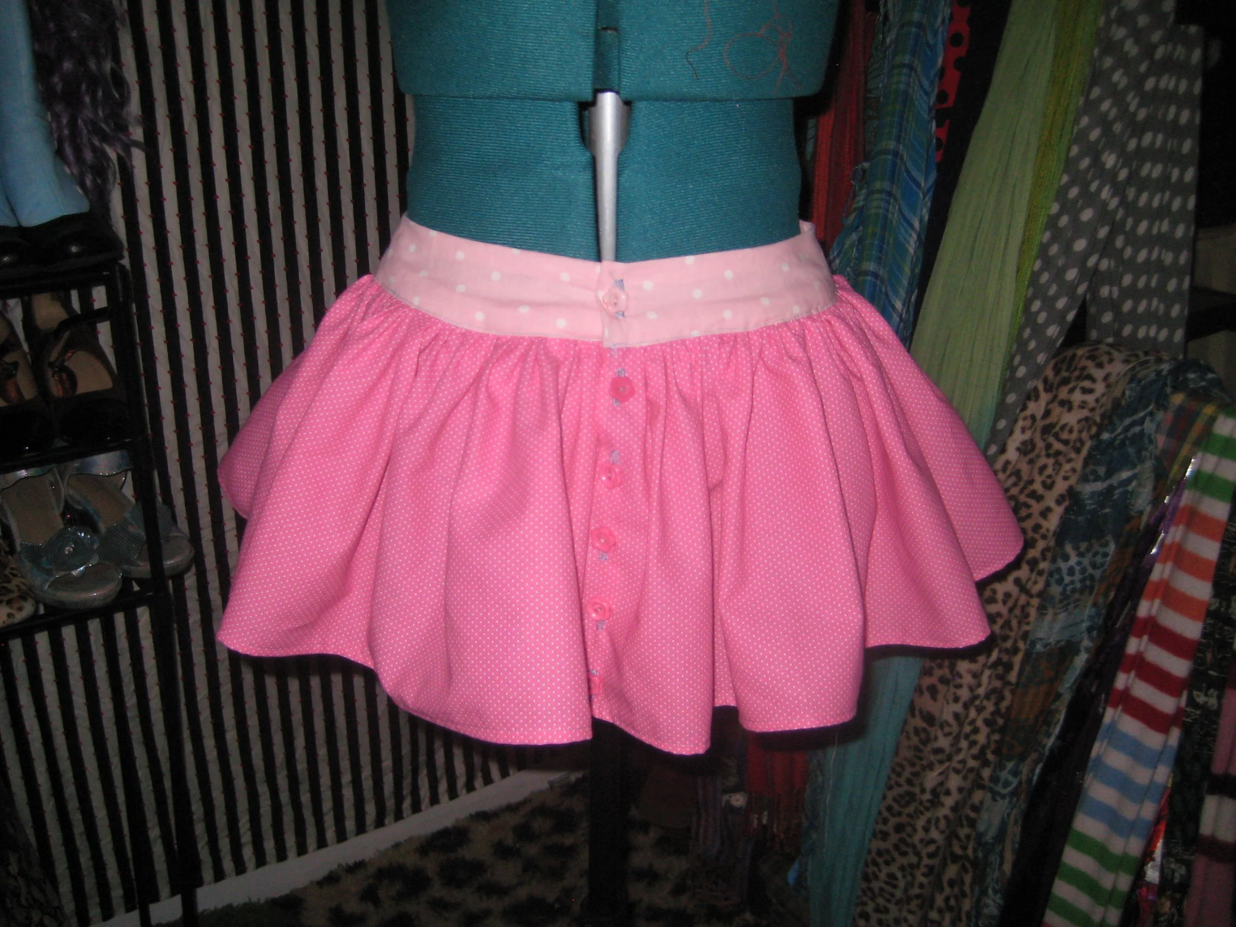 mini mini skirt