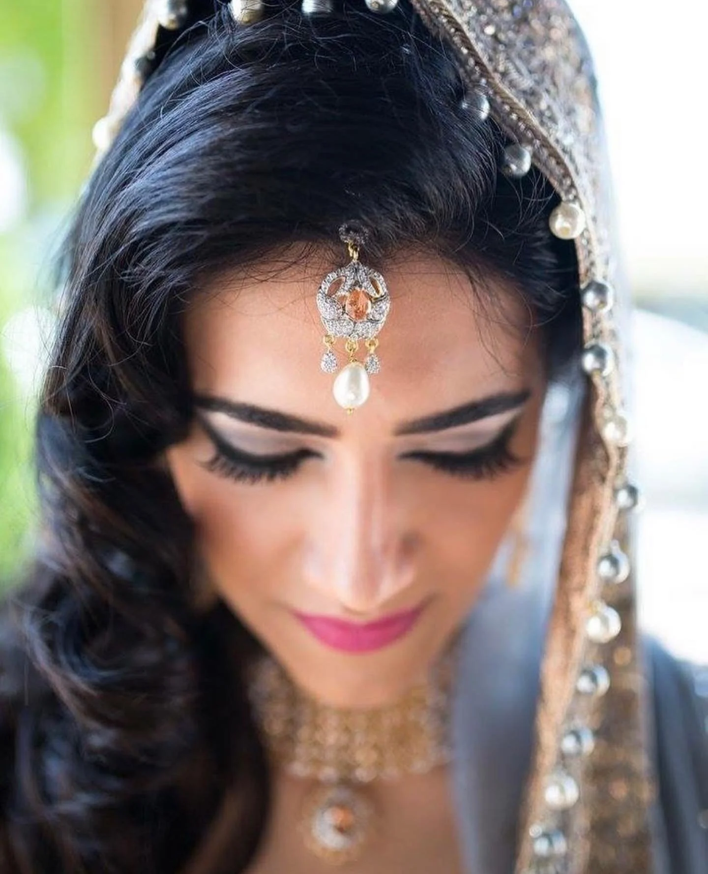 A M A R A 
&bull;
Amara wanted a classic matte eyeshadow with a bold lip look for her Walima day! 
&bull;
#wedding #weddingmakeup #makeupartist #nymua #nycmua #bridalmakeup #partymakeup #makeuplooks #bridalartist #desiwedding #nycmakeupartist #nycbri