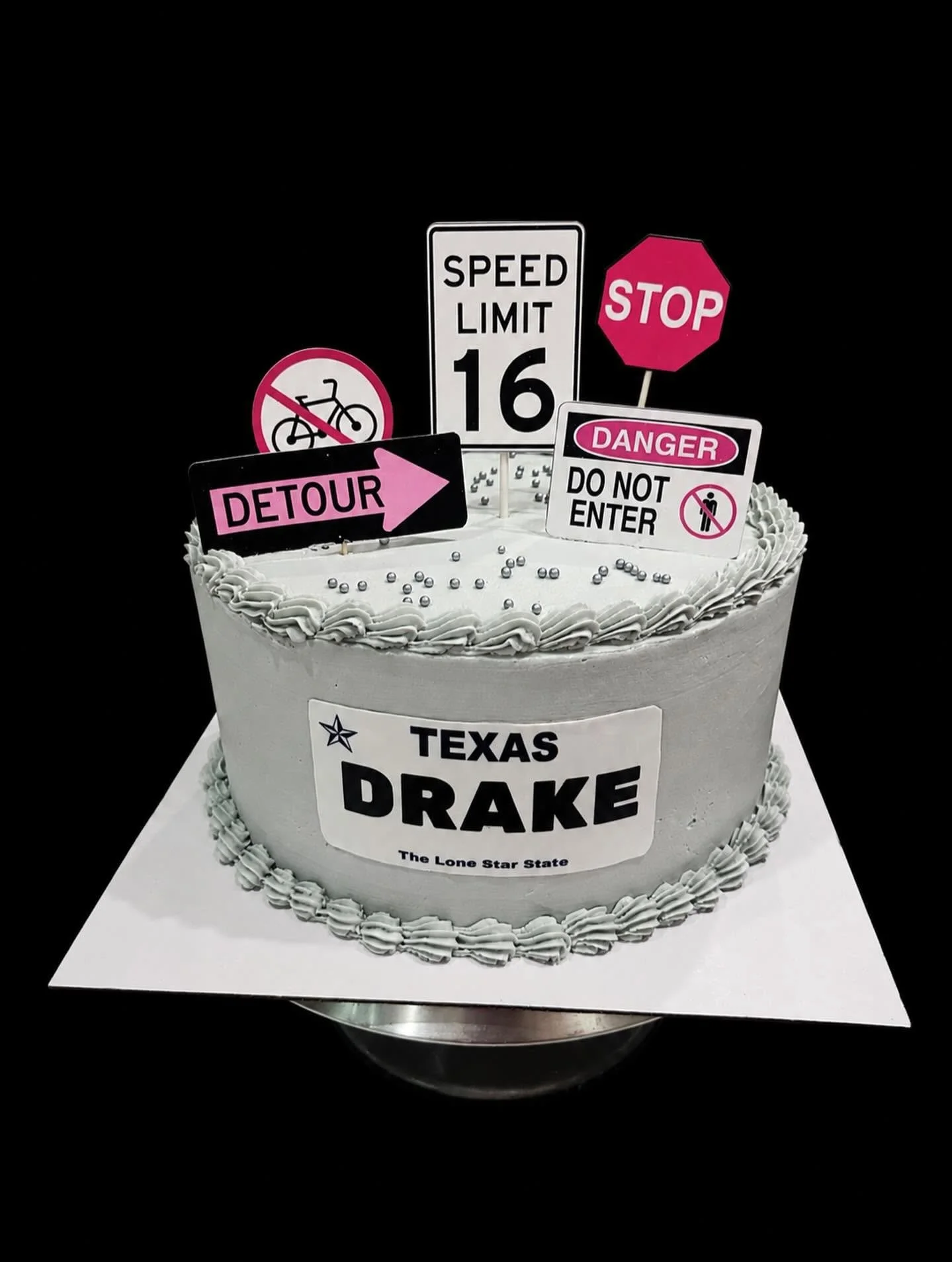 sixteenth birthday boy cake