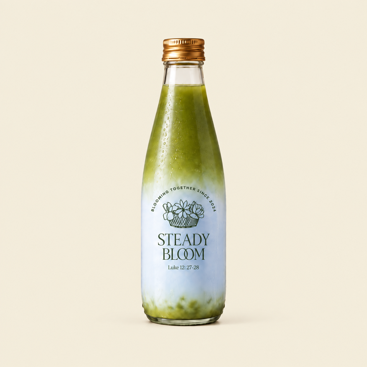 Steady Bloom SweSteady Bloom layered matcha drink in a reusable glass bottle.et Anna drink