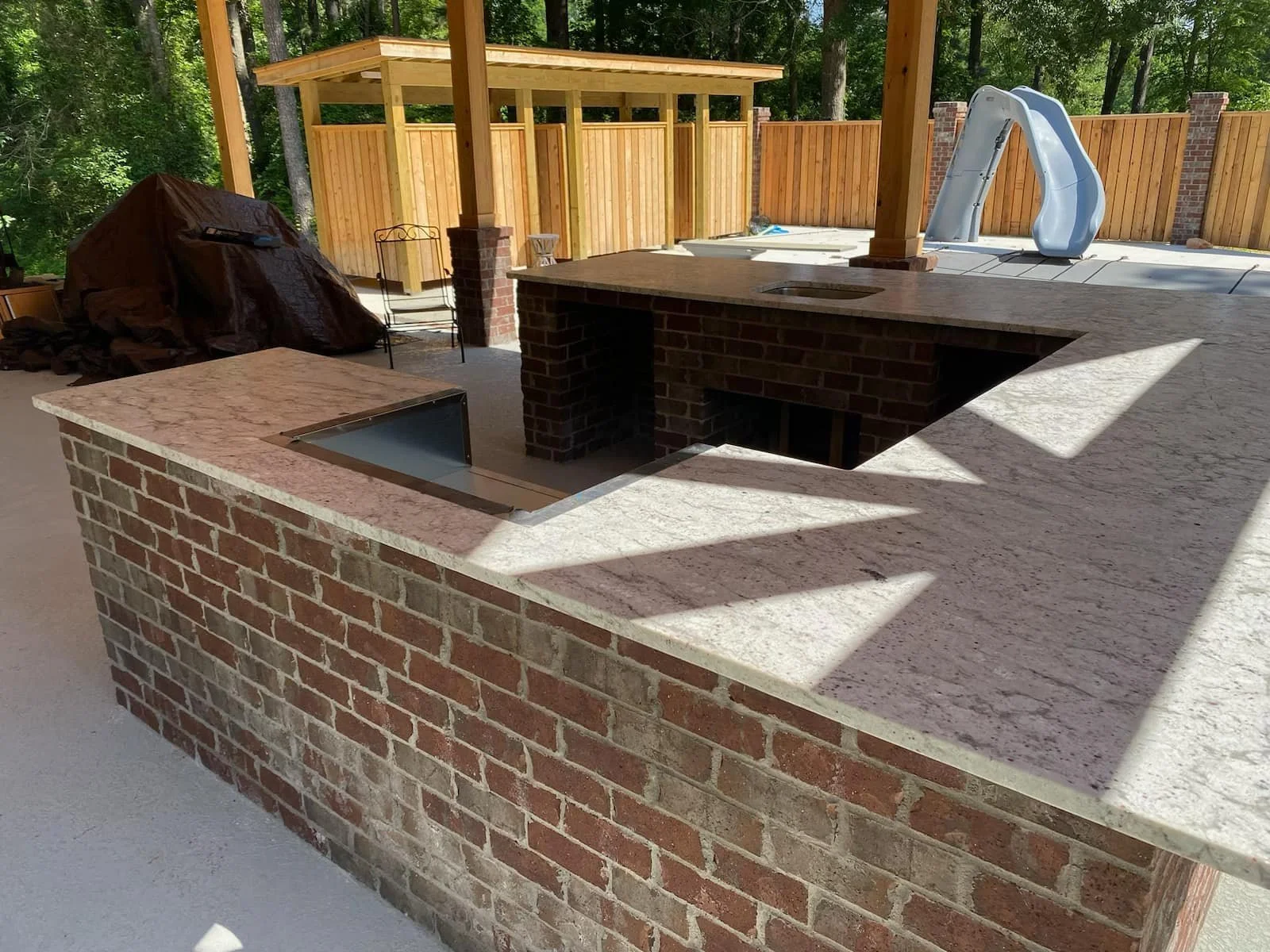 outdoor countertop and grill.jpg