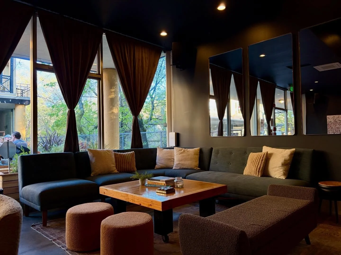 This is your public house, come gather. have your next event, family gathering, or meet up with friends. You can also work from here and we&rsquo;re just around the corner.

publichousemarin.com