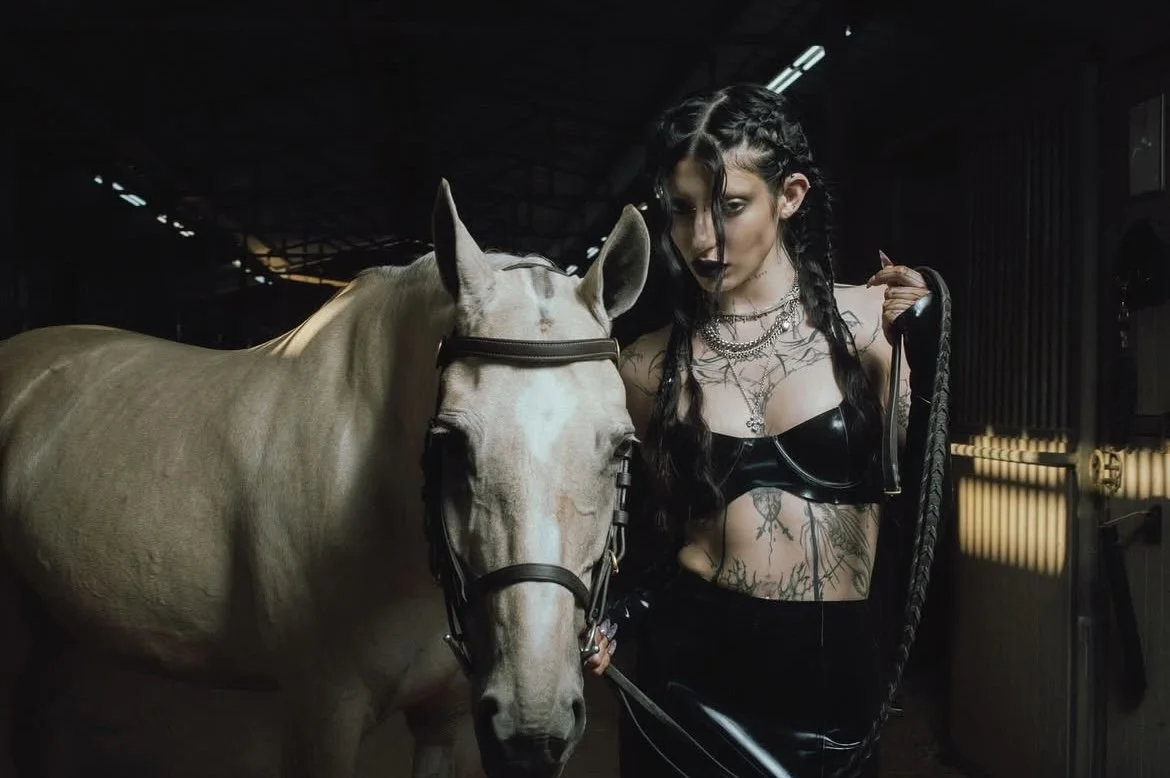 Trinket loves a y'allternative baddie