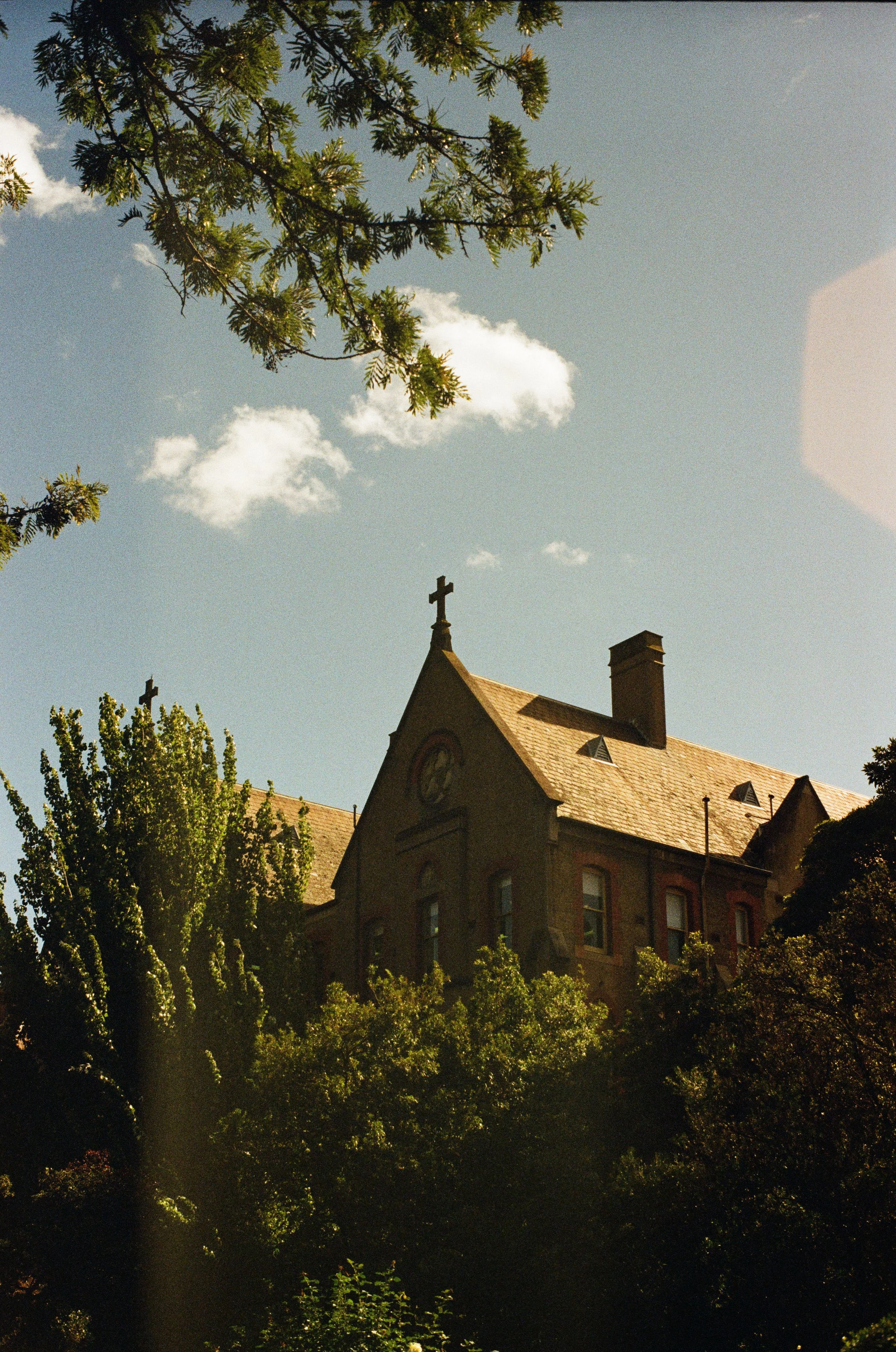 000371570028-2.jpg