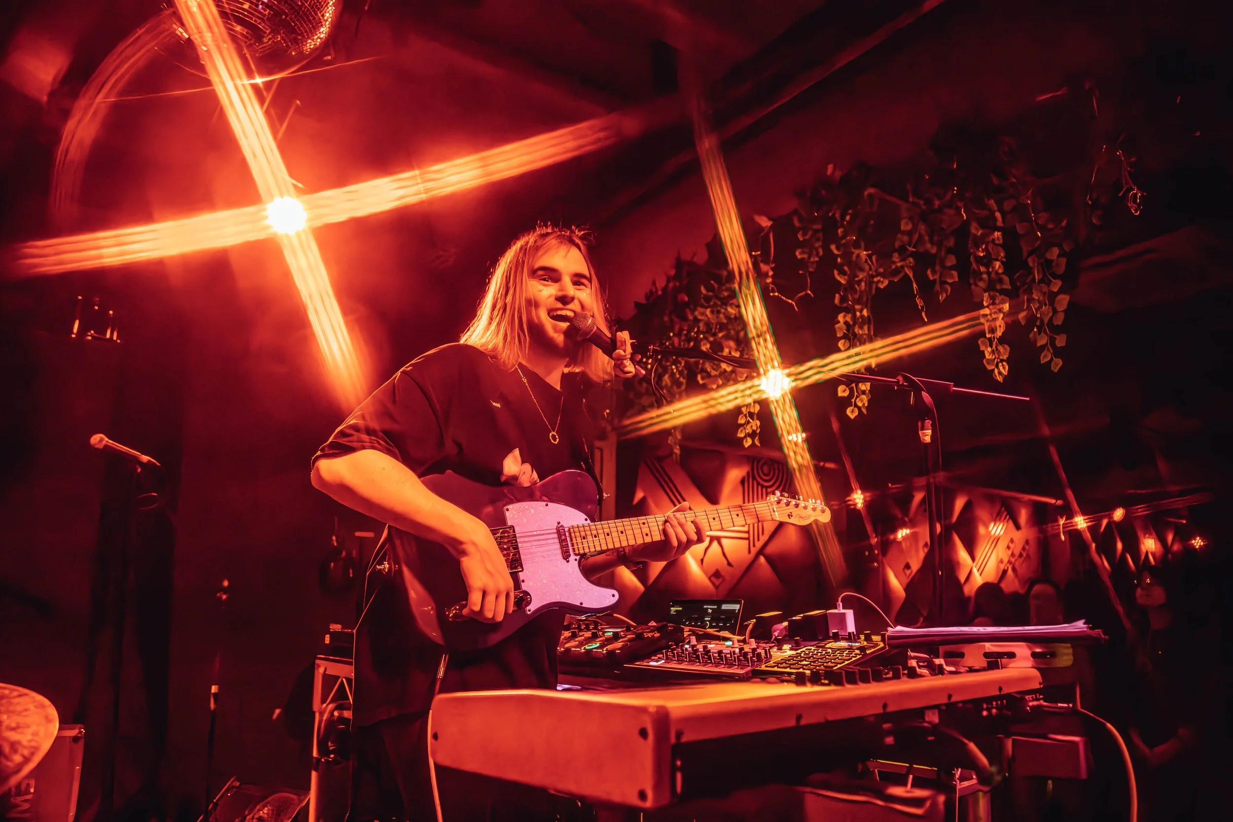 woody_151124_toff_monique pizzica--33.JPG