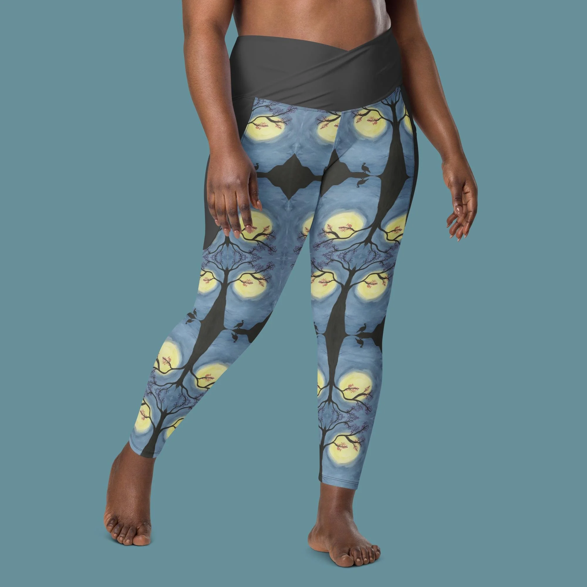 Moonlight Duck Crossover leggings with pockets