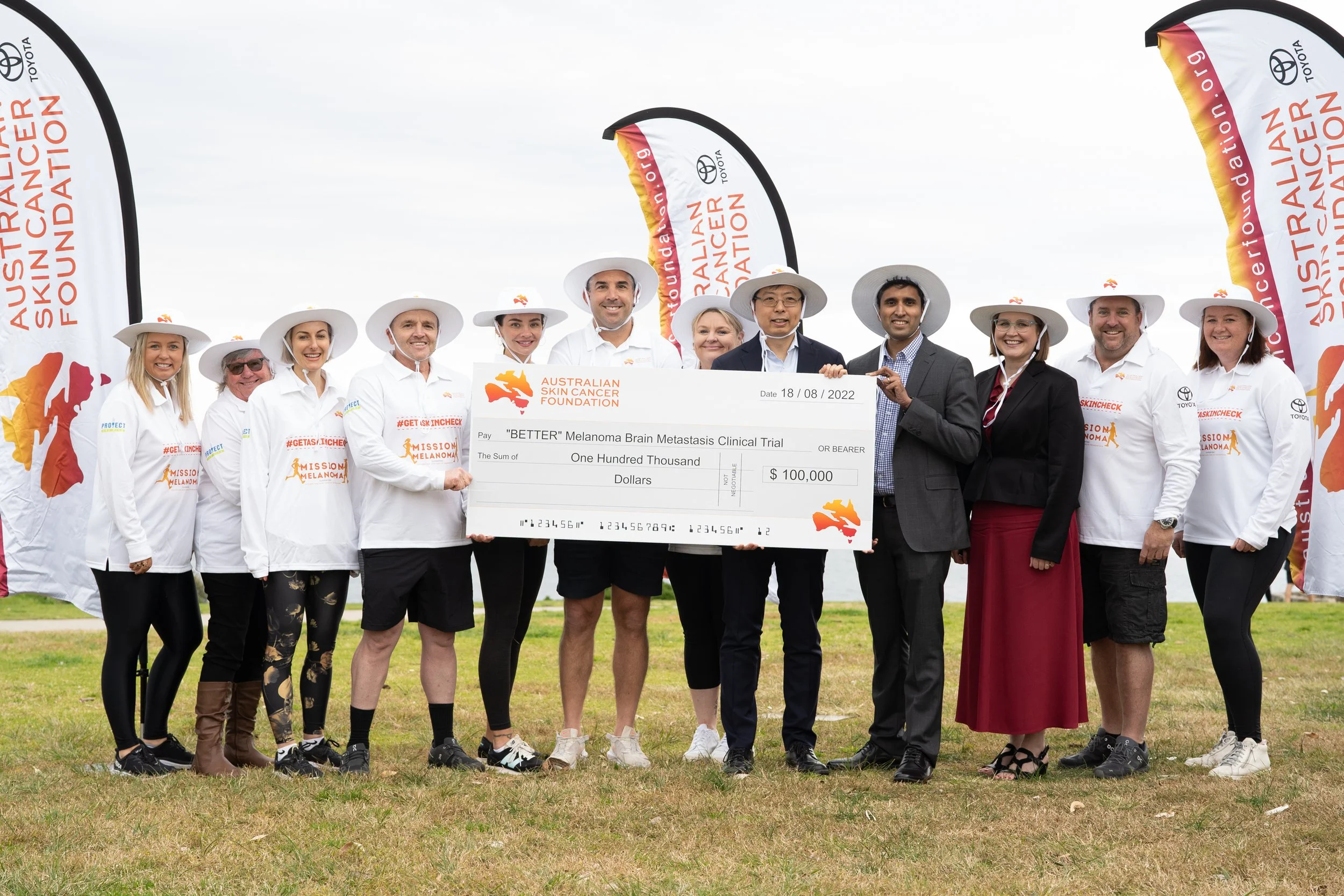 Walking fundraiser kick starts new melanoma trial