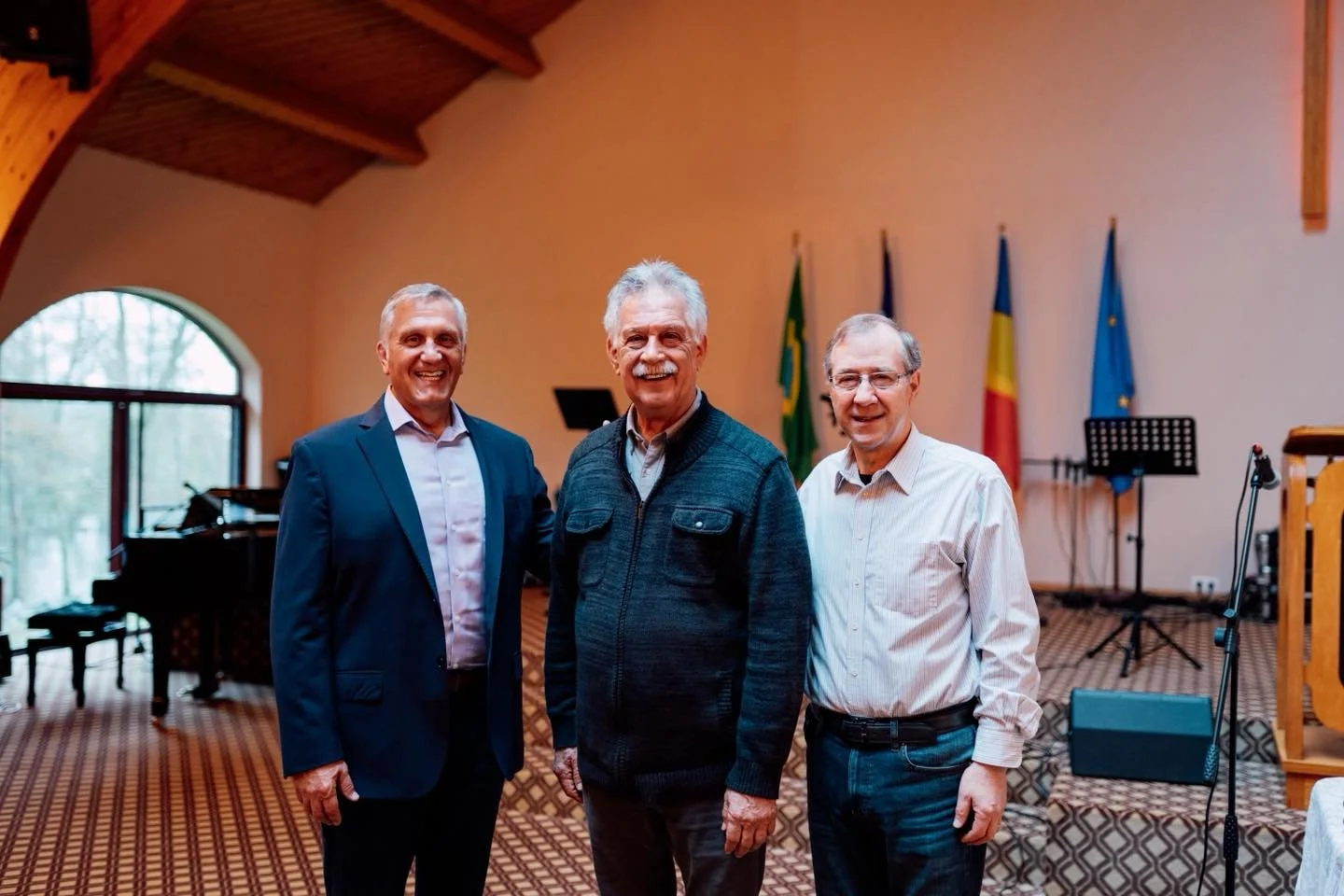 🇬🇧 SPIRITUAL EMPHASIS✨

What a blessed time during our Spiritual Emphasis days at CTS!
This week, our community gathered for powerful moments of prayer, worship, and preaching with Rev. Ralph Campbell.🙏

We are grateful for the encouragement, the 