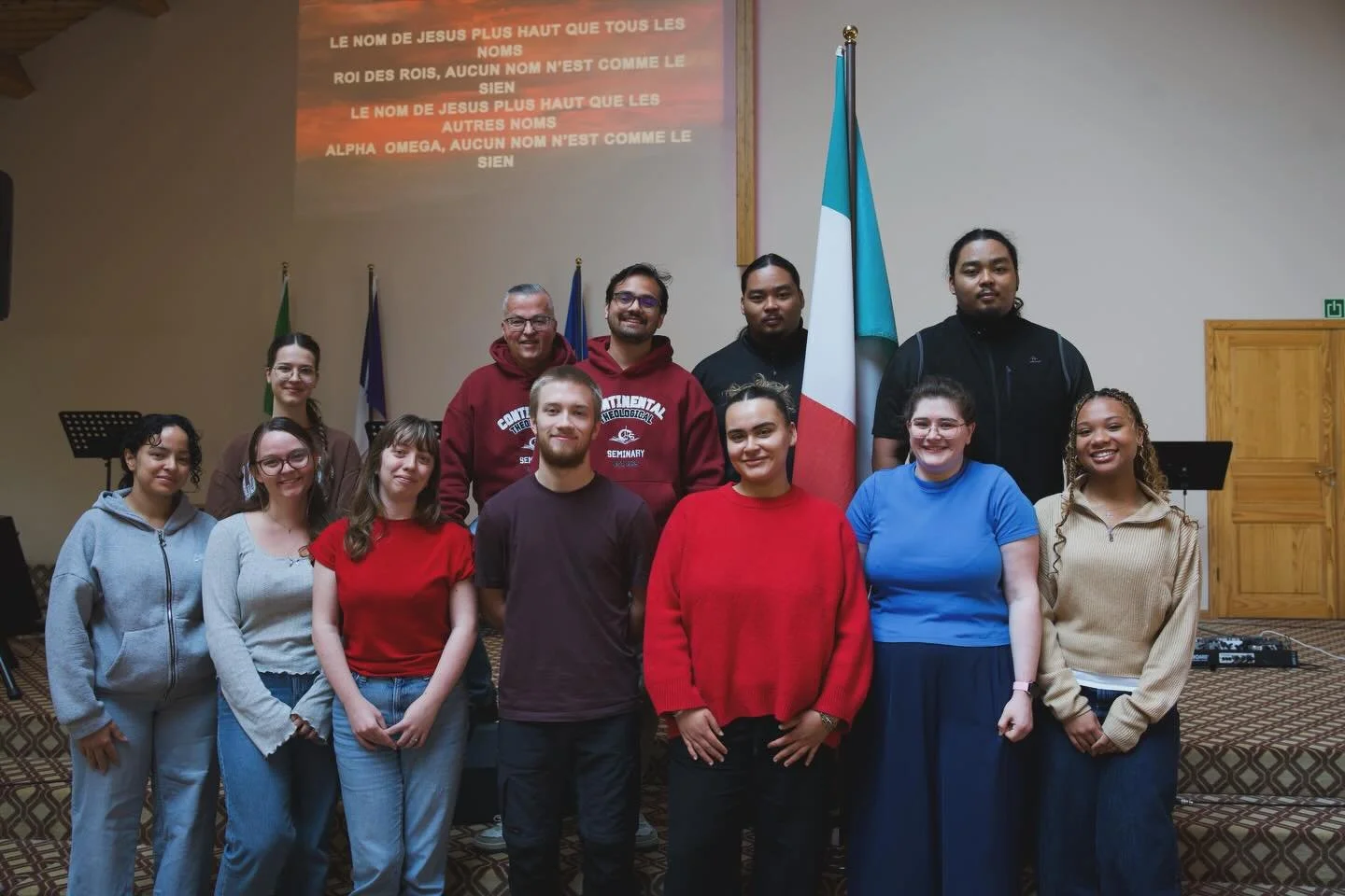 🇬🇧 Ministry Week ✨🌍

The Ministry Week has officially begun! 🙌

Our students have been sent across Europe, ready to serve, love, and make an impact in the communities they encounter. This week, they are heading to Belgium 🇧🇪, Spain 🇪🇸, Italy 