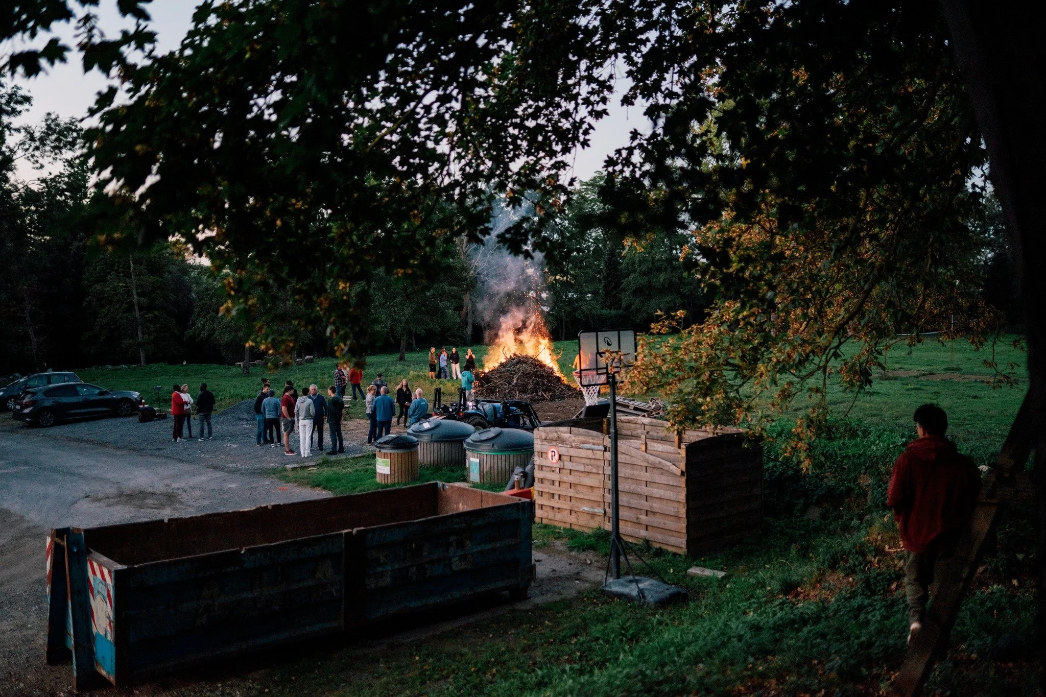 PART II

🇬🇧 ✨ A little glimpse into the start of a brand-new school year! 🎓📚
From meaningful chapel services 🙏, to a BBQ and bonfire that brought our whole school community together 🔥🍔, moments of worship 🎶, and the return to the classroom 📖