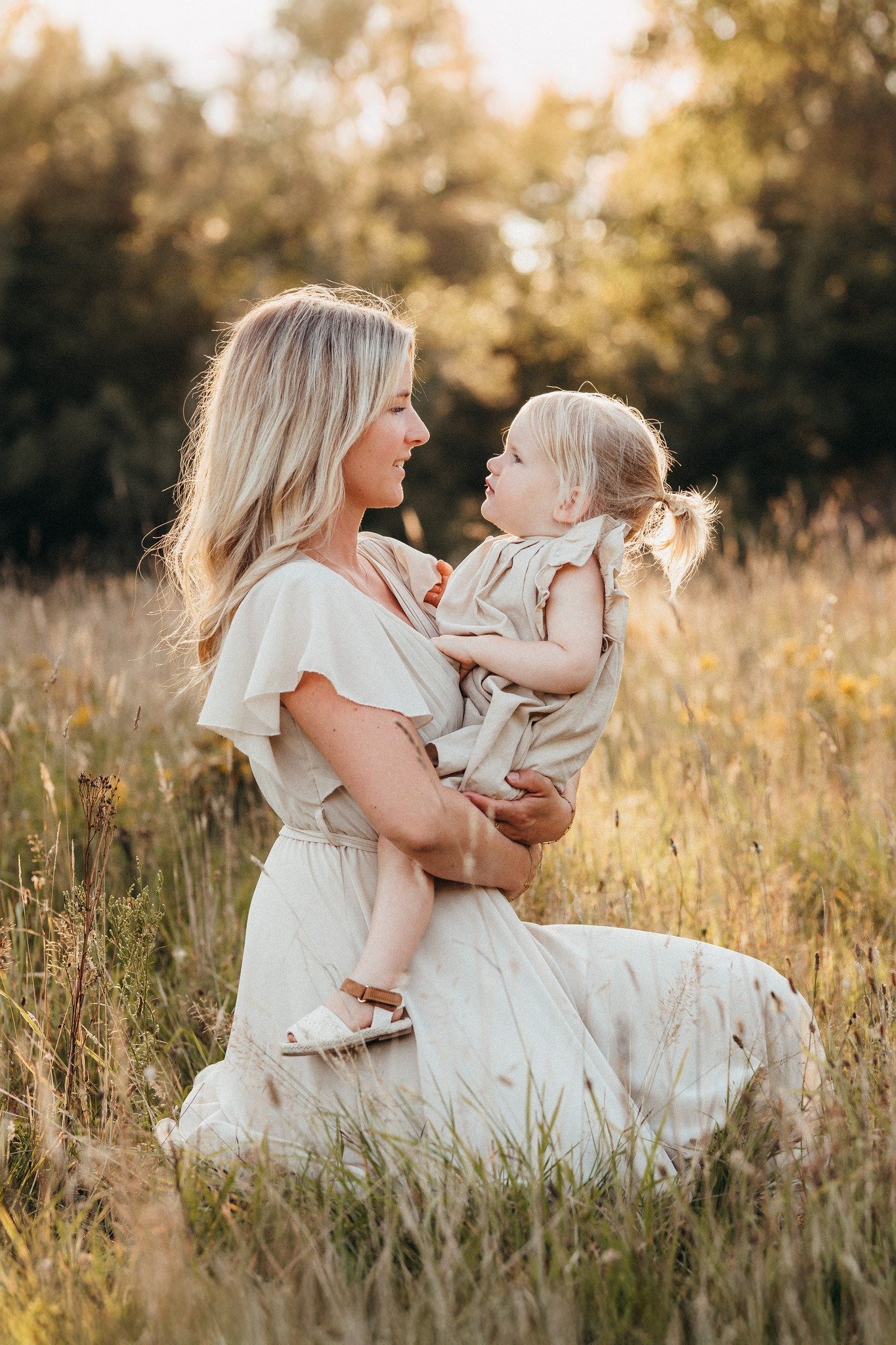 Warum wir Fotos machen?
F&uuml;r die Erinnerung - denn die Tage sind lang, aber die Jahre vergehen schnell.

Doreen Willoh Fotografie 
hallo@doreenwillohfotografie.de 
WhatsApp: 017670386831 
www.doreenwillohfotografie.de 

SHOOTING FAMILIEN BABYBAUC