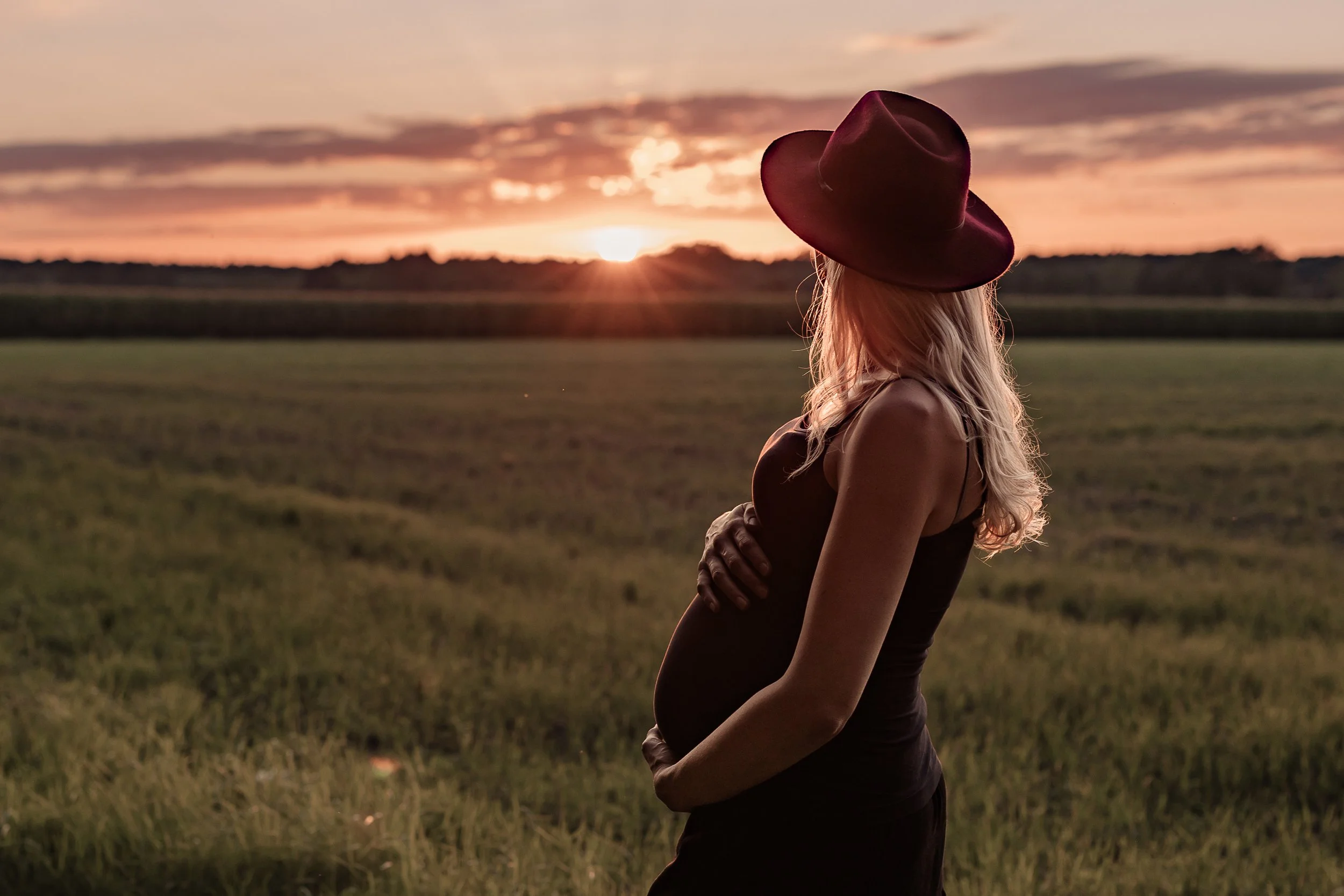 Babybauch Marina (48 von 50).jpg