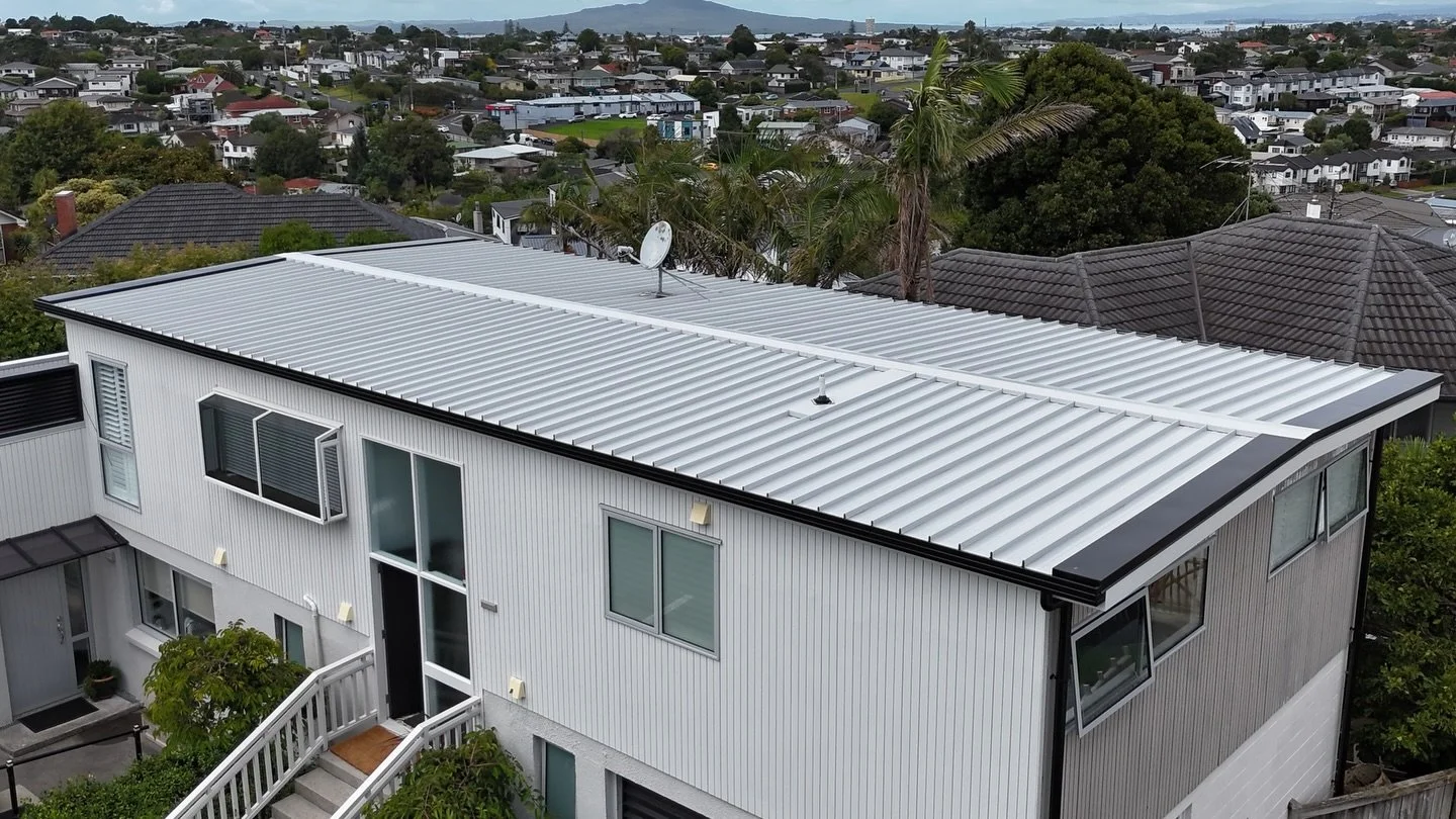 Residential Roof Replacement
Time for a new roof? Let&rsquo;s do it properly.

A roof replacement isn&rsquo;t just about pulling old iron off and throwing new sheets on. It&rsquo;s about planning, safety and making sure your home is protected the who