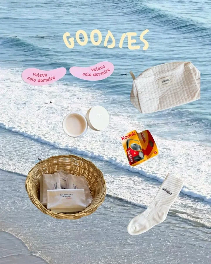 Durante il retreat in Algarve non eravamo sole. C&rsquo;erano con noi tante piccole cose che abbiamo preparato con cura, pensate per accompagnarci ogni giorno. 

Grazie a @adesso.beauty per il kit coccola,
a @patchme.official per averci fatte sveglia