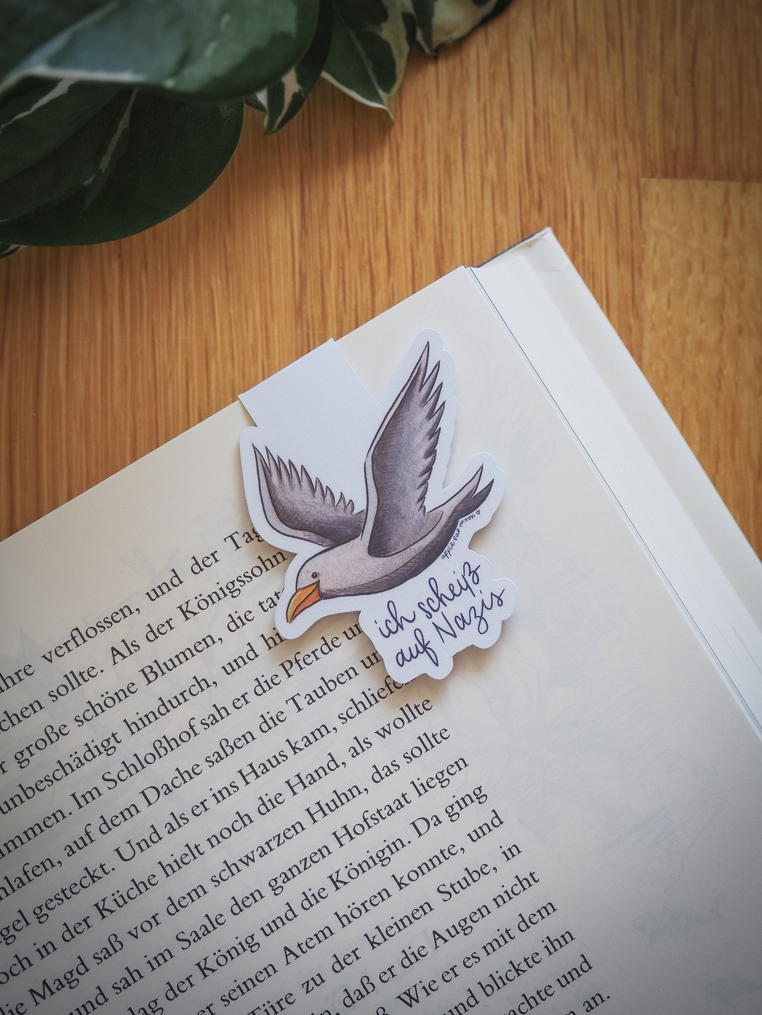 Ich scheiß auf Nazis Magnetlesezeichen