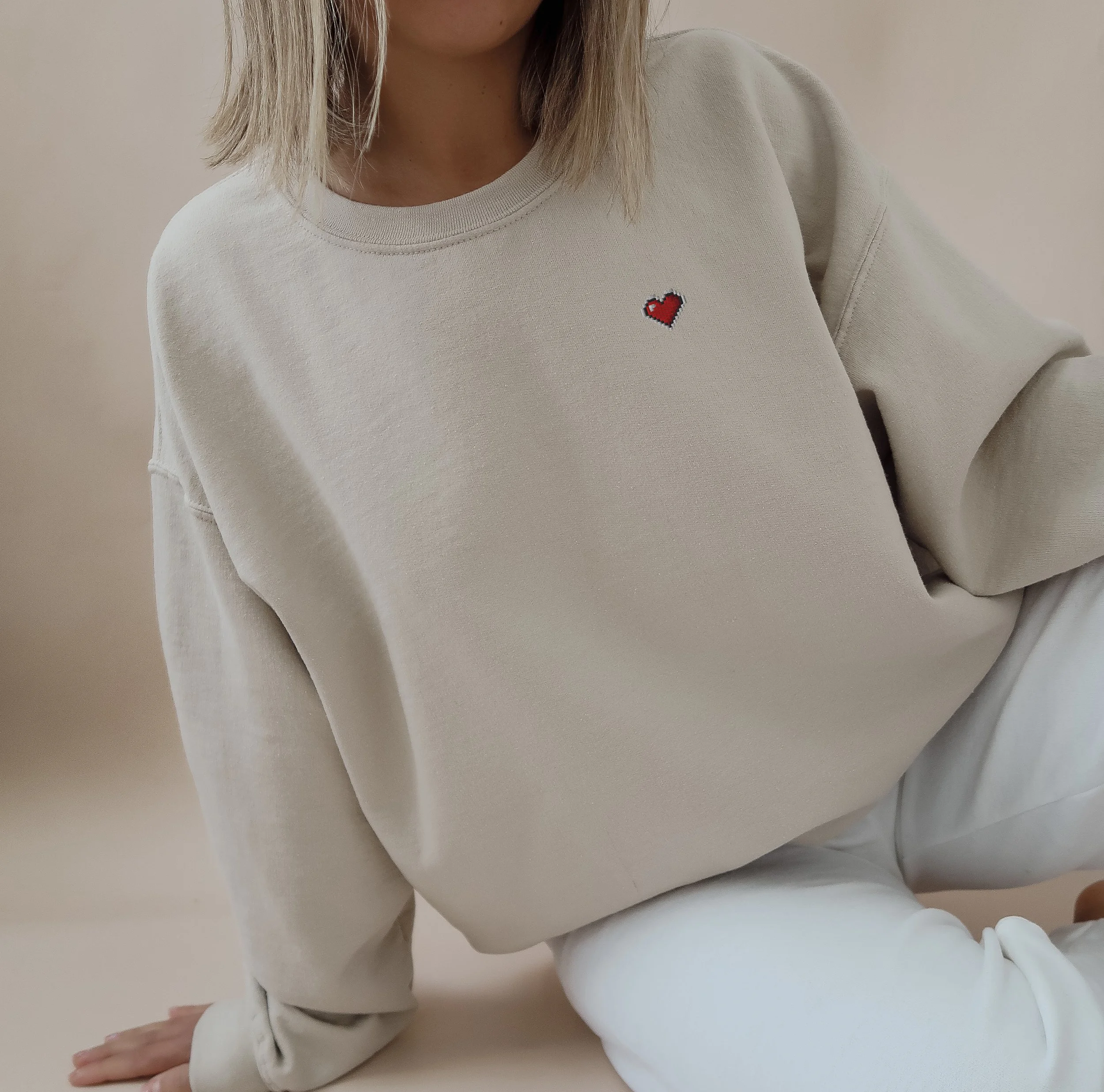 2 3model_sweatshirt-4farben2.jpg